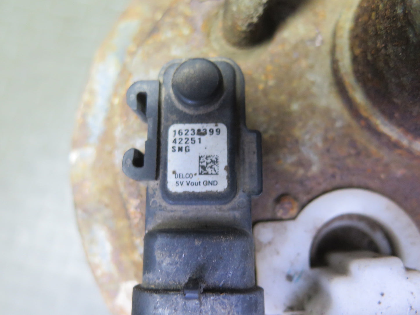2005-2007 Hummer H2 Fuel Pump Level Sensor Sending Unit Assembly