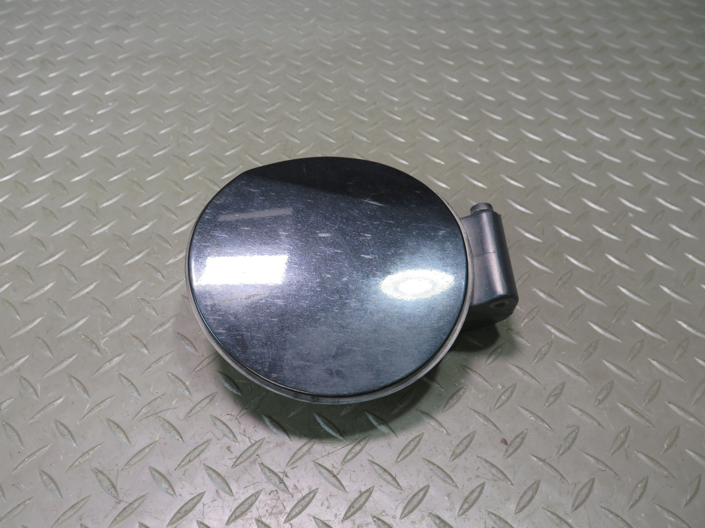 03-08 BMW E85 Z4 Fuel Tank Filler Door Lid Cover w Housing OEM