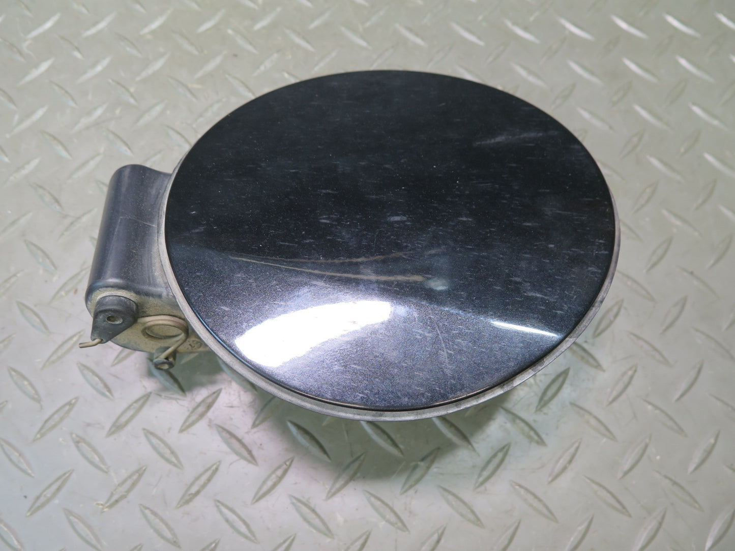 03-08 BMW E85 Z4 Fuel Tank Filler Door Lid Cover w Housing OEM