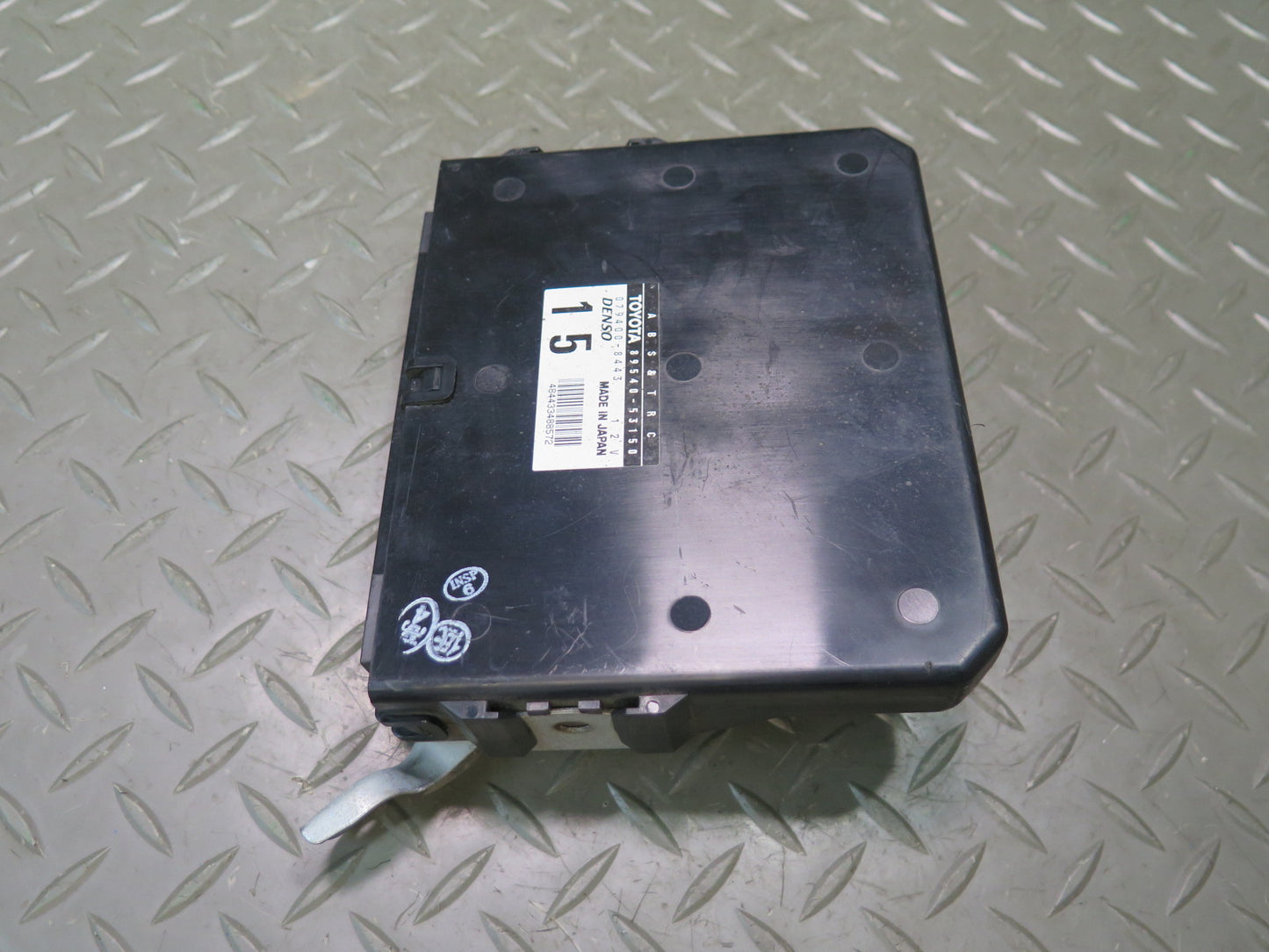 02-05 Lexus JCE10L IS300 ABS TRC Control Module Unit 89540-53150 OEM