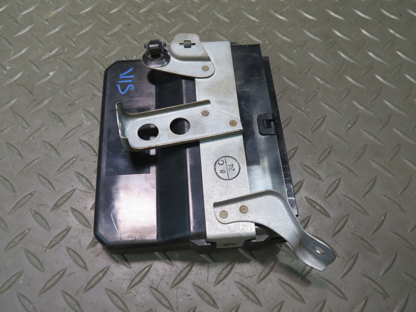 02-05 Lexus JCE10L IS300 ABS TRC Control Module Unit 89540-53150 OEM