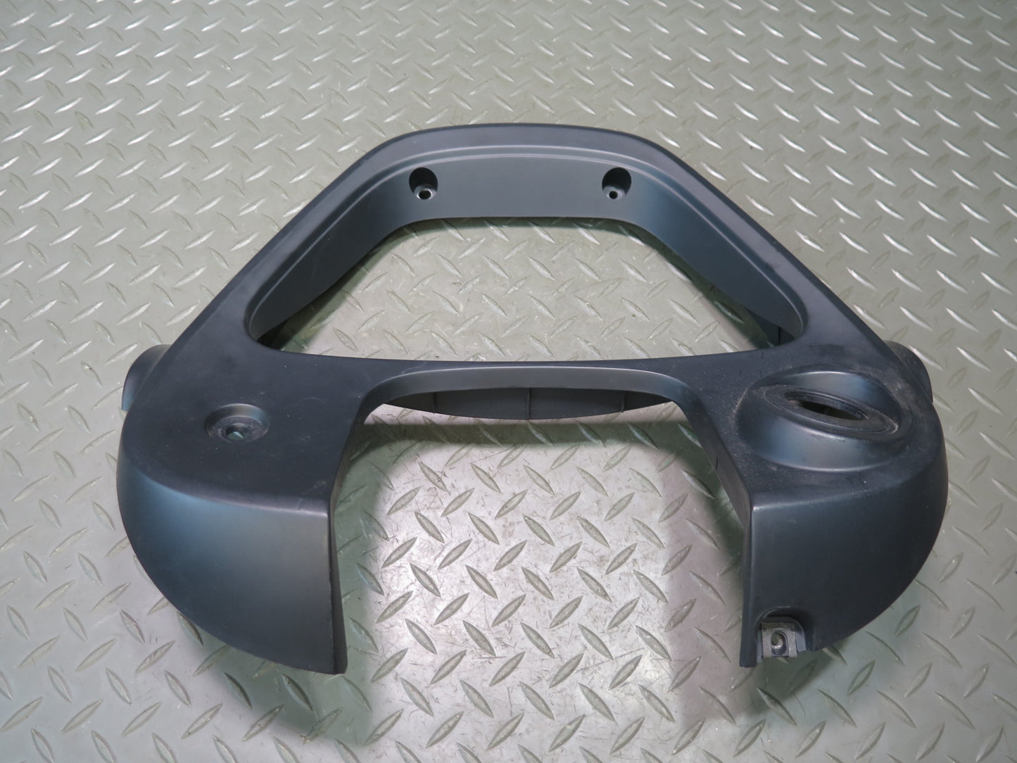 01-05 Lexus JCE10L IS300 Instrument Cluster Speedometer Trim Cover Black OEM