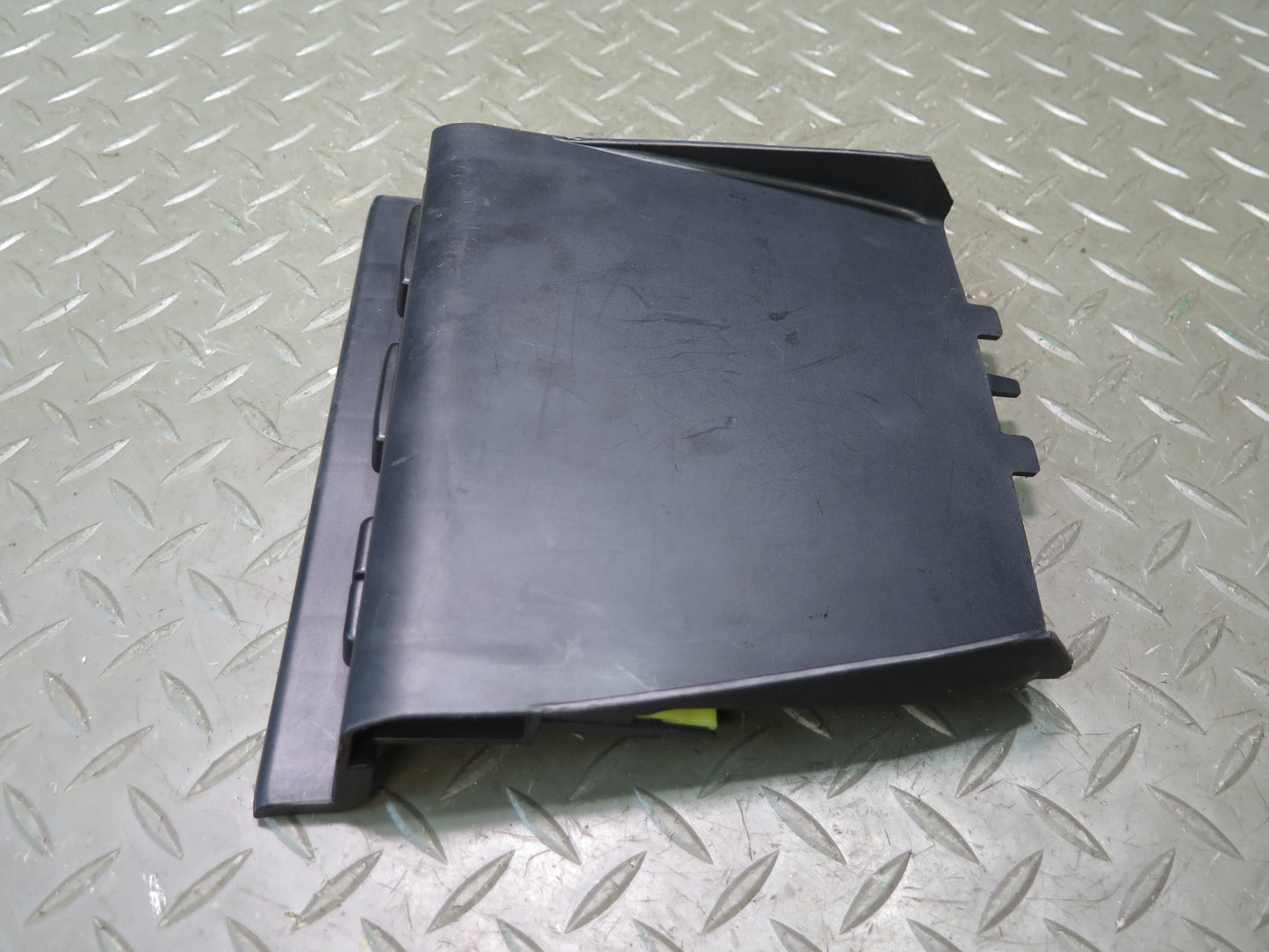 04-05 Lexus JCE10L IS300 MT Heated Seat Heater Traction Control Switch Panel OEM