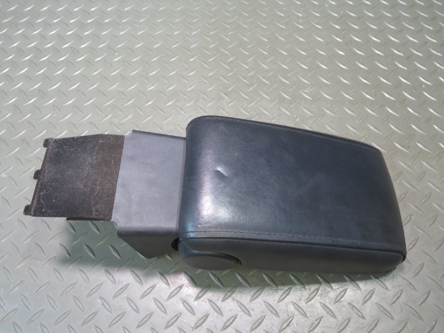 02-05 Lexus JSE10L IS300 Center Console Leather Armrest Black w Bracket OEM