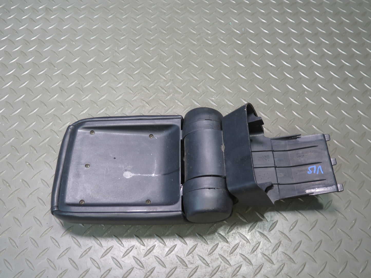 02-05 Lexus JSE10L IS300 Center Console Leather Armrest Black w Bracket OEM