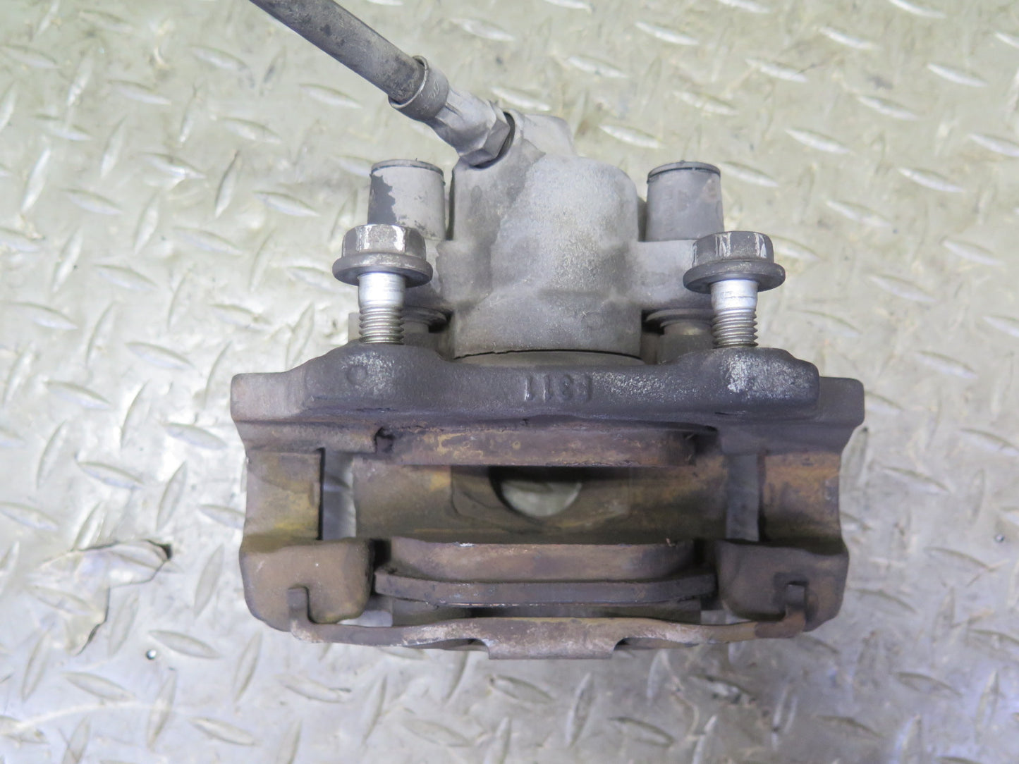 03-08 BMW E86 E85 Z4 3.0L RWD Set of 2 Rear Left & Right Brake Caliper OEM