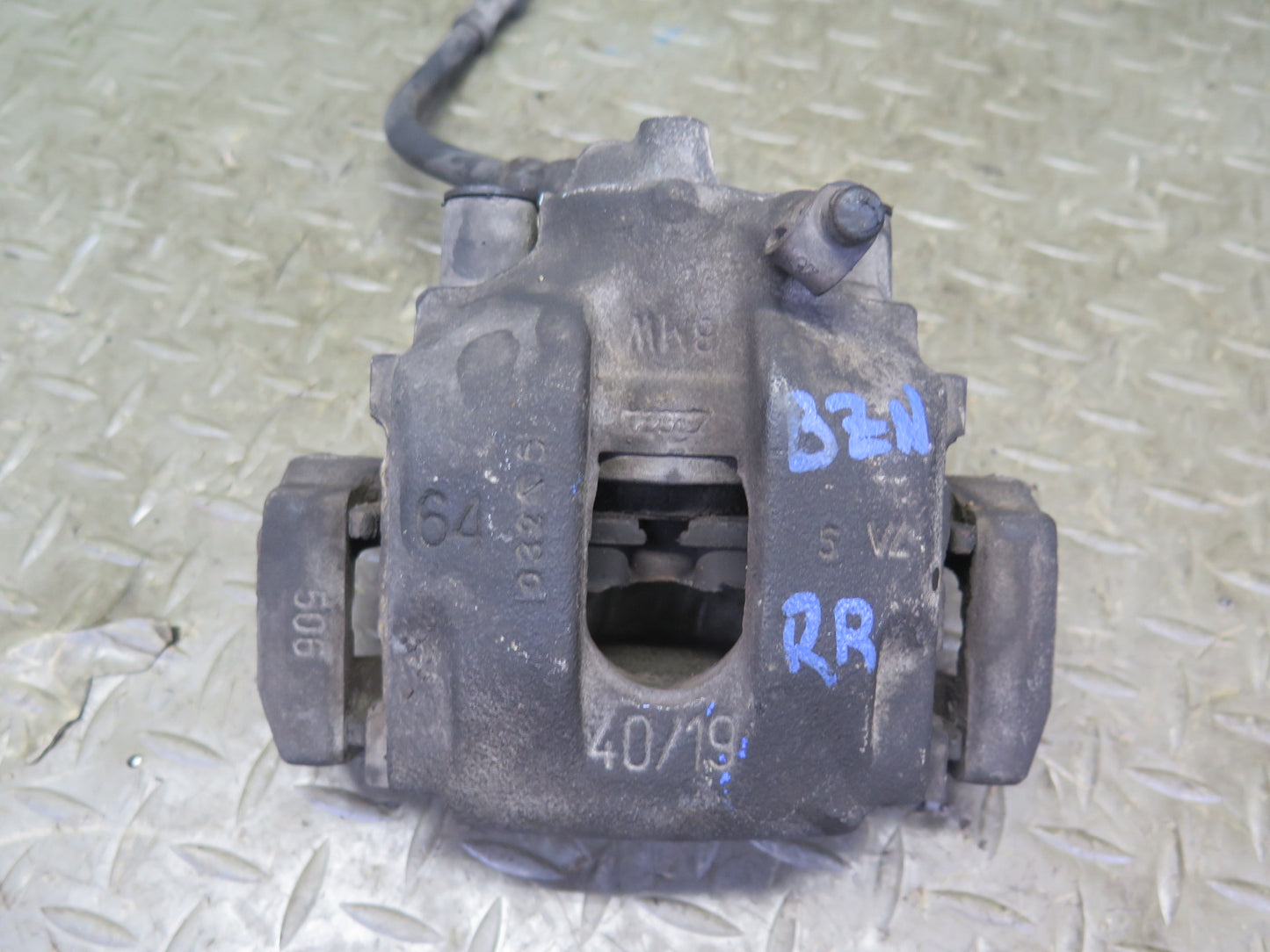 03-08 BMW E86 E85 Z4 3.0L RWD Set of 2 Rear Left & Right Brake Caliper OEM