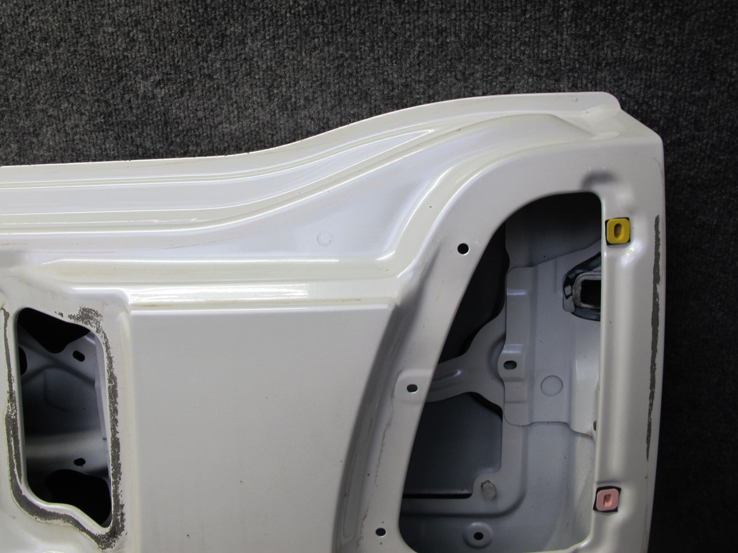 2003 Lexus UZJ100L LX470 Rear Trunk Lid Tailgate Lower Gate Panel White