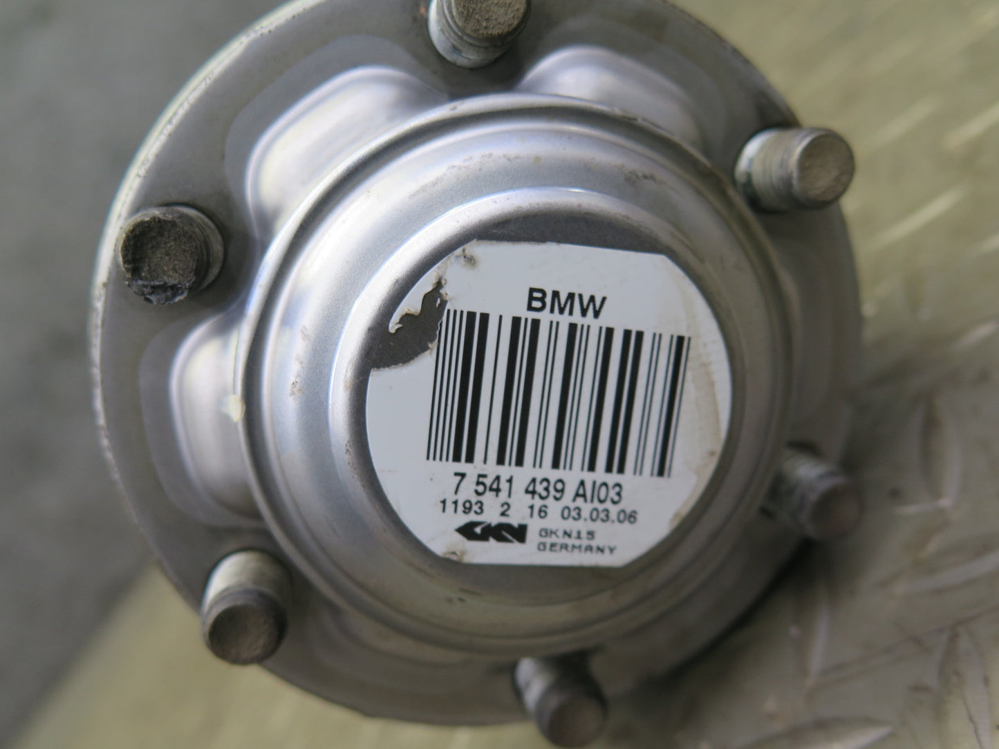06-08 BMW E86 E85 Z4 3.0L RWD Manual Transmission Rear Left Axle Shaft 7541439