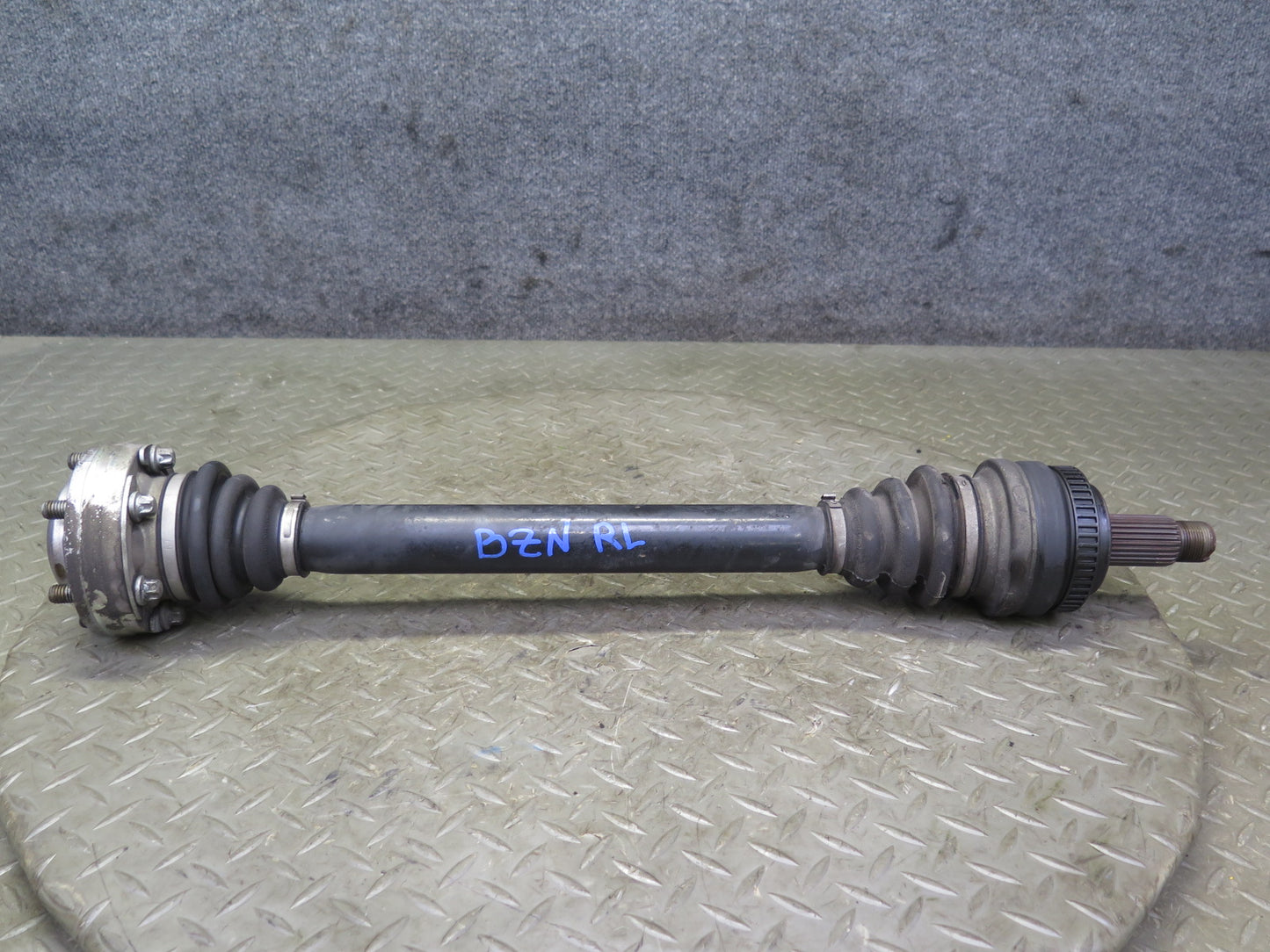 06-08 BMW E86 E85 Z4 3.0L RWD Manual Transmission Rear Left Axle Shaft 7541439