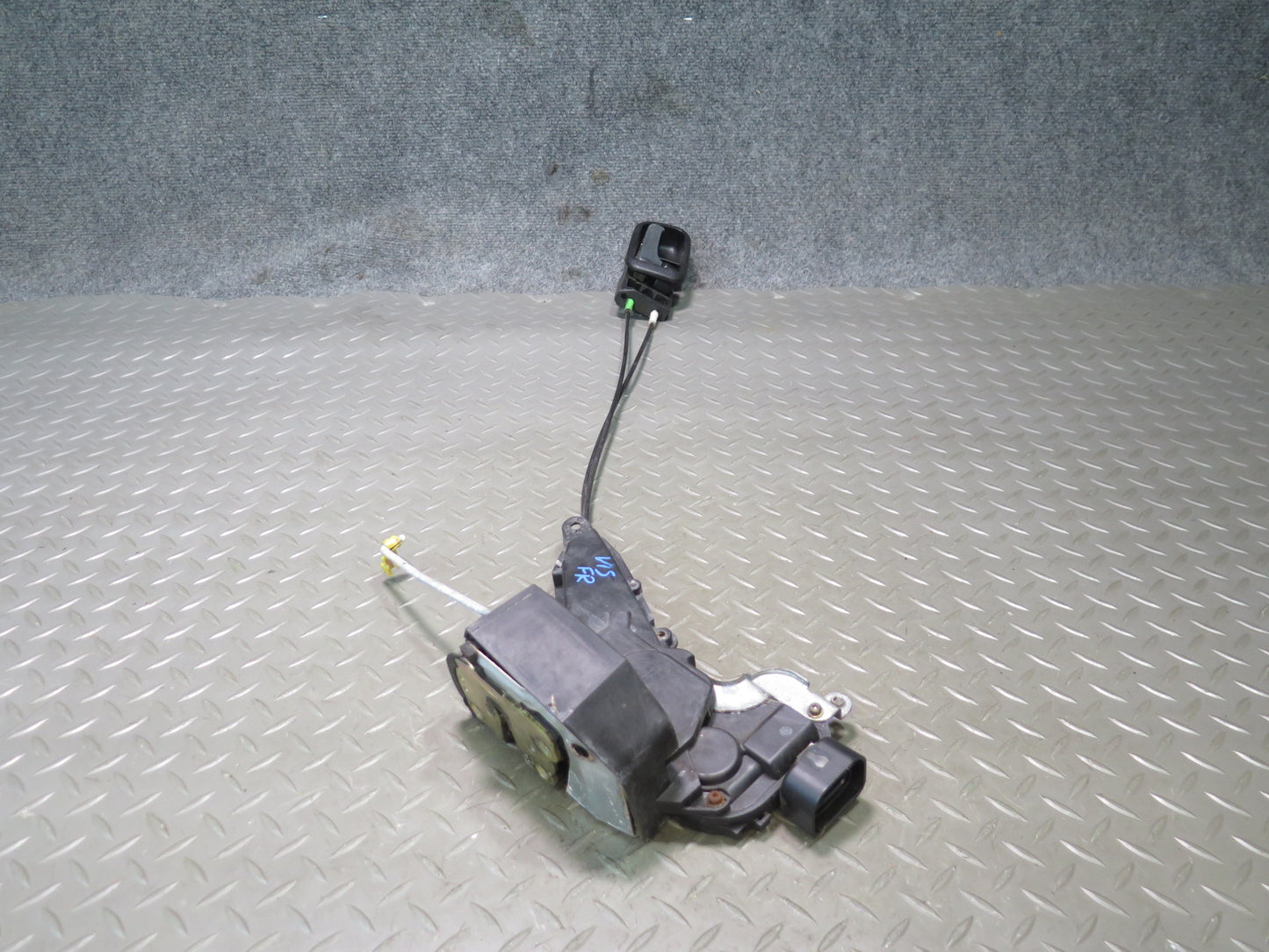 04-05 Lexus IS300 Front Right Door Lock Latch Actuator w Handle & Cables OEM