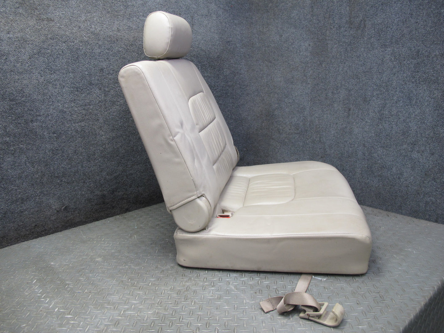 2003-2005 Lexus UZJ100L LX470 Rear Third 3RD ROW Left & Right Leather Seat Set