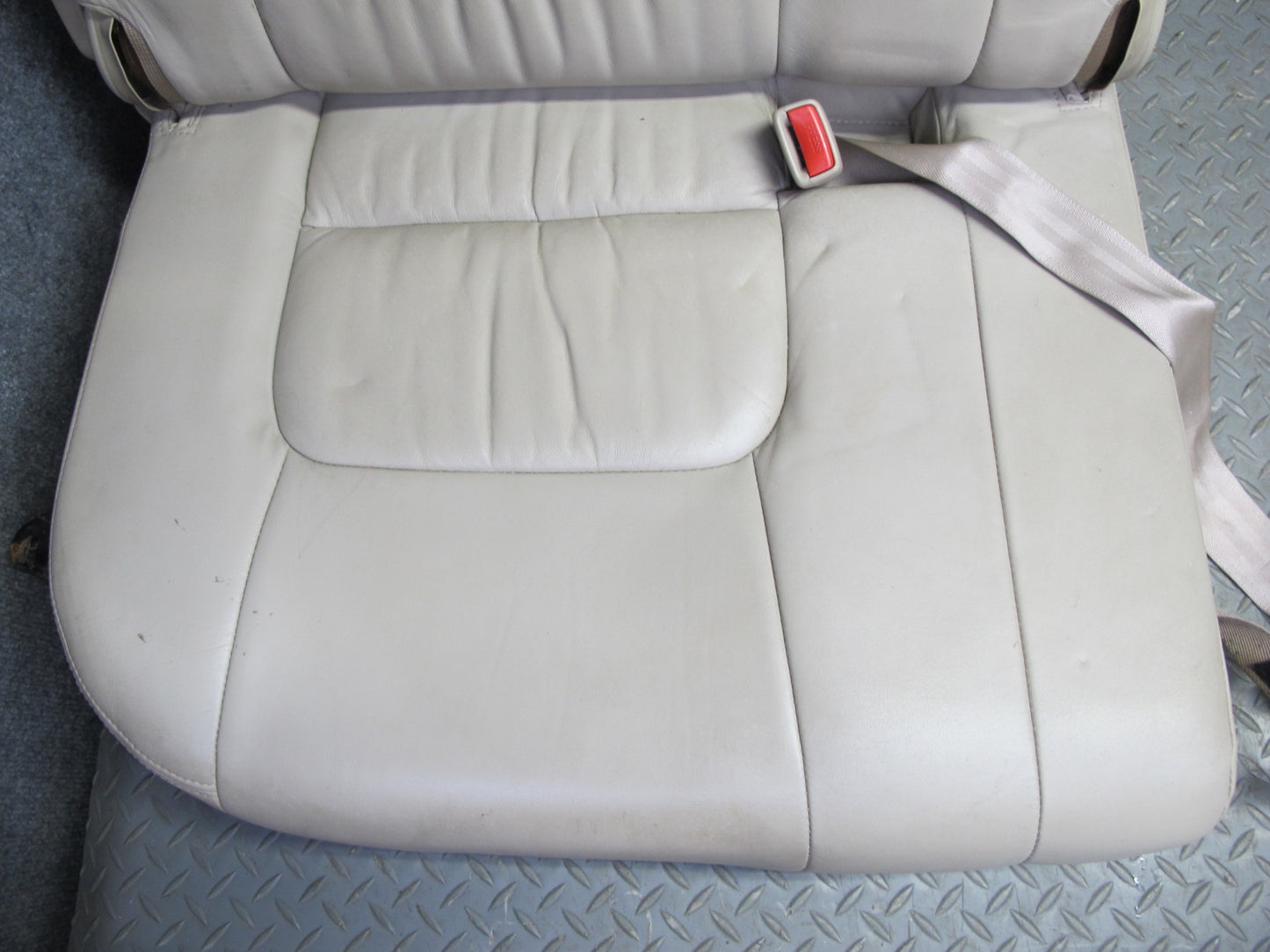 2003-2005 Lexus UZJ100L LX470 Rear Third 3RD ROW Left & Right Leather Seat Set