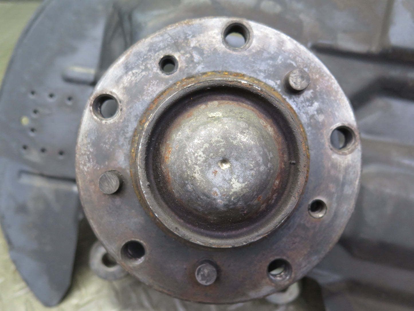 2001-2006 BMW E46 M3 Front Right Spindle Knuckle Wheel Hub Bearing