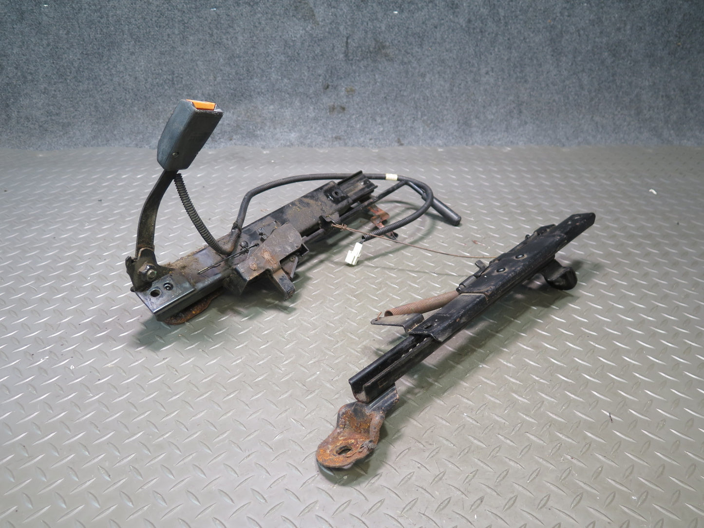 90-96 Nissan 300ZX Z32 2+2 Set of 2 Front Right Seat Manual Track Adjuster OEM