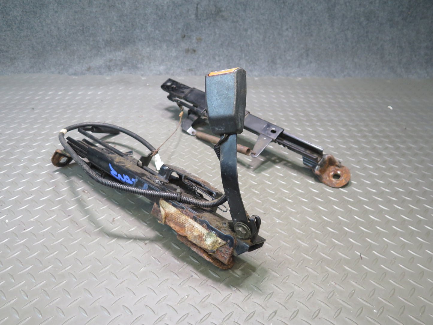 90-96 Nissan 300ZX Z32 2+2 Set of 2 Front Right Seat Manual Track Adjuster OEM