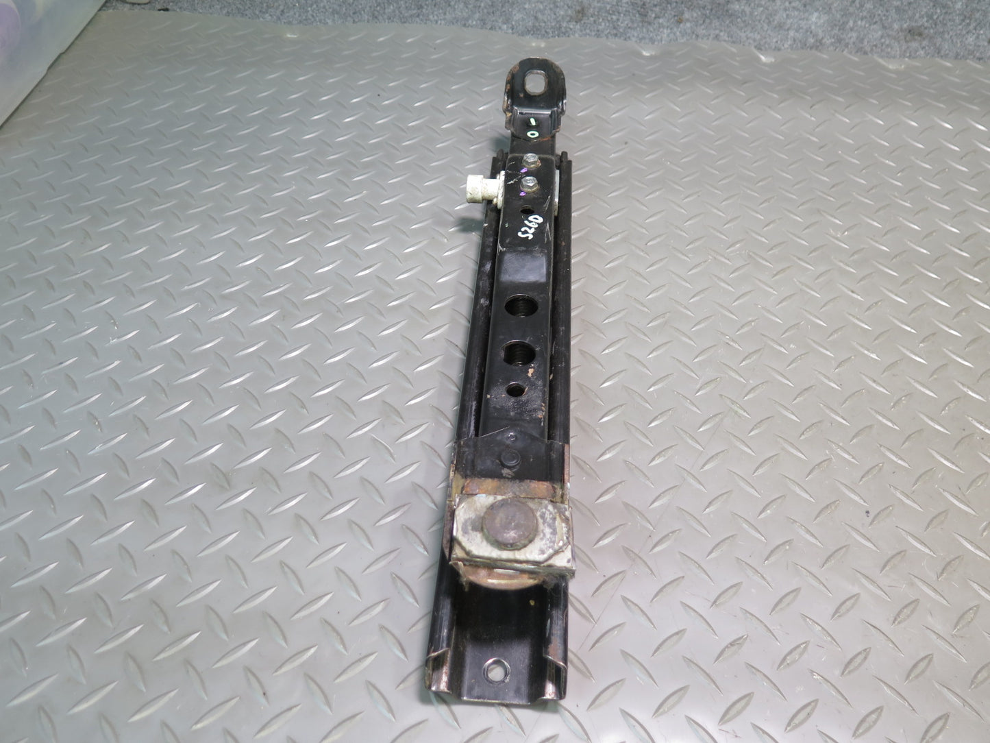 90-96 Nissan 300ZX Z32 2+2 Set of 2 Front Left Seat Track Adjuster w Swithes OEM