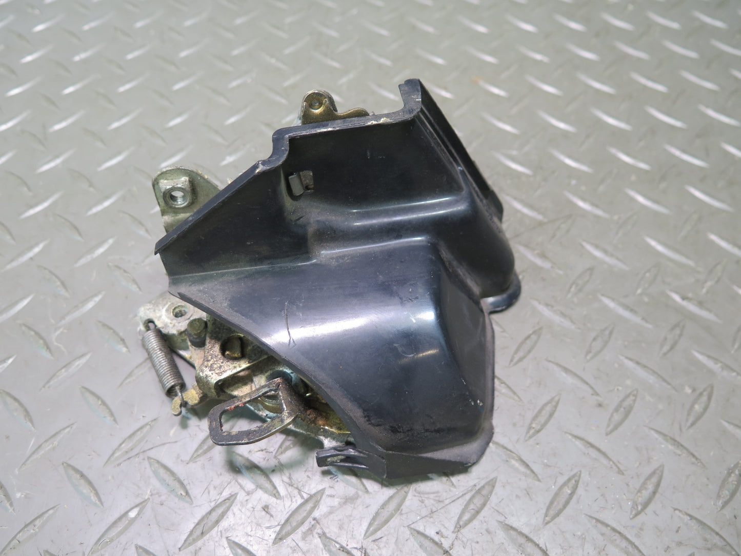 74-85 Mercedes W123 240D 300D Rear Left Door Lock Latch Actuator OEM
