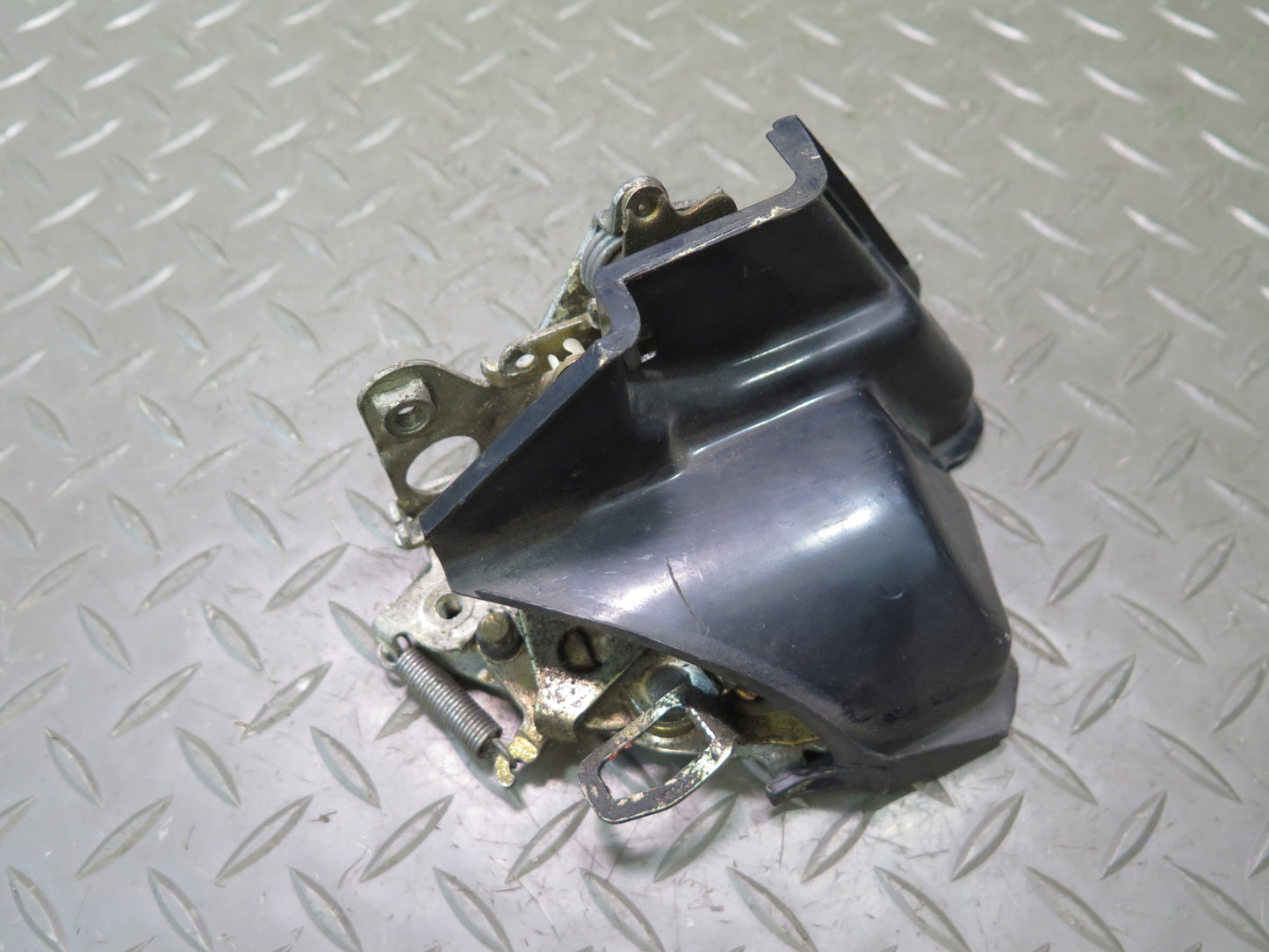 74-85 Mercedes W123 240D 300D Rear Left Door Lock Latch Actuator OEM