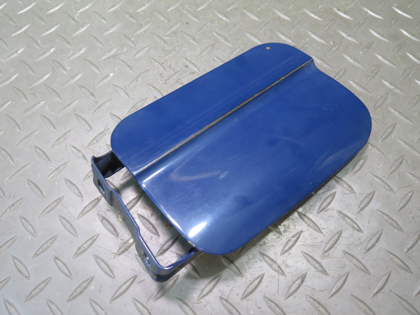 74-85 Mercedes W123 Fuel Tank Filler Door Lid Cover Blue OEM