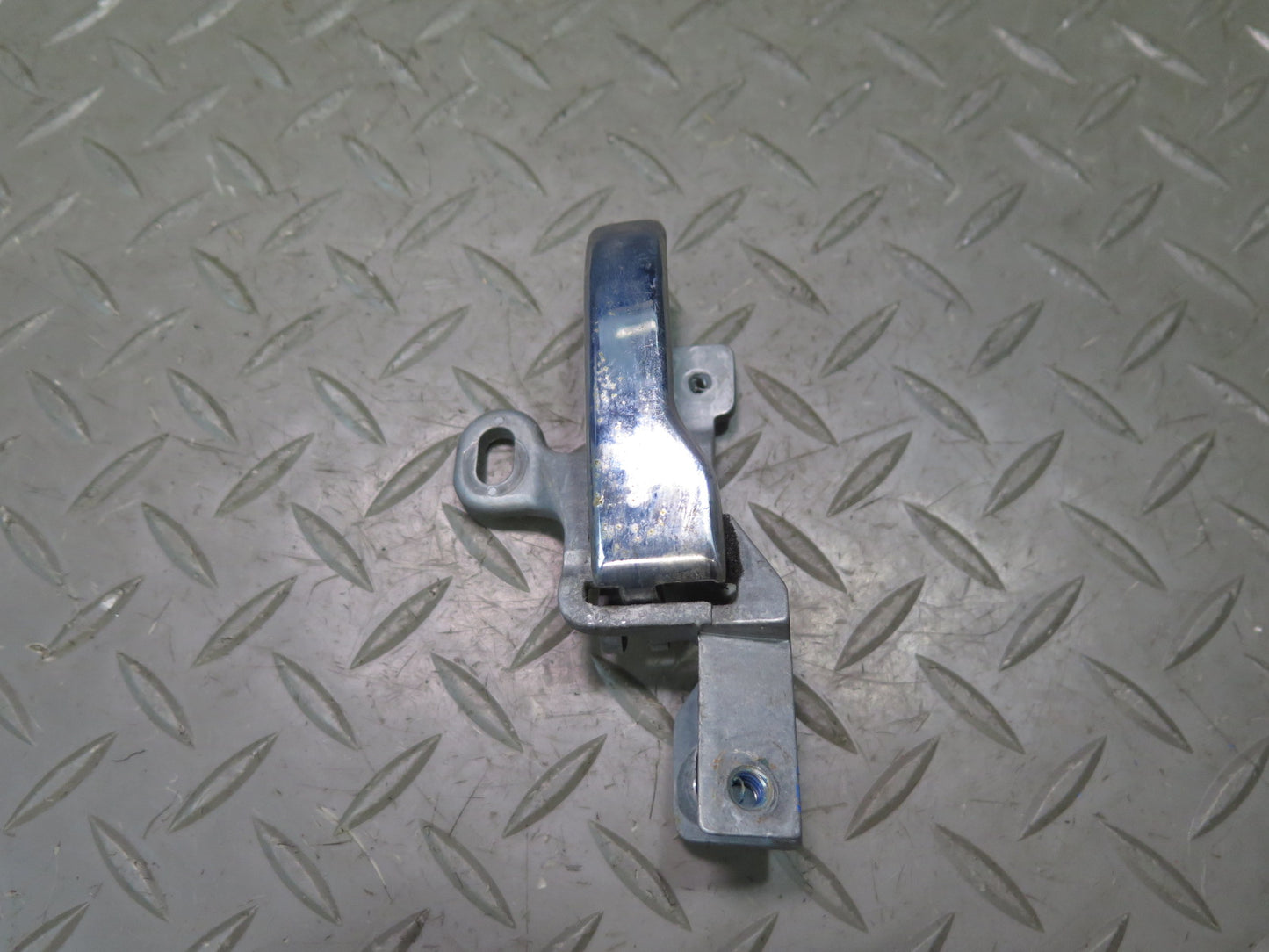 74-85 Mercedes W123 Rear Right Door Interior Handle w Rod 1237600161 OEM