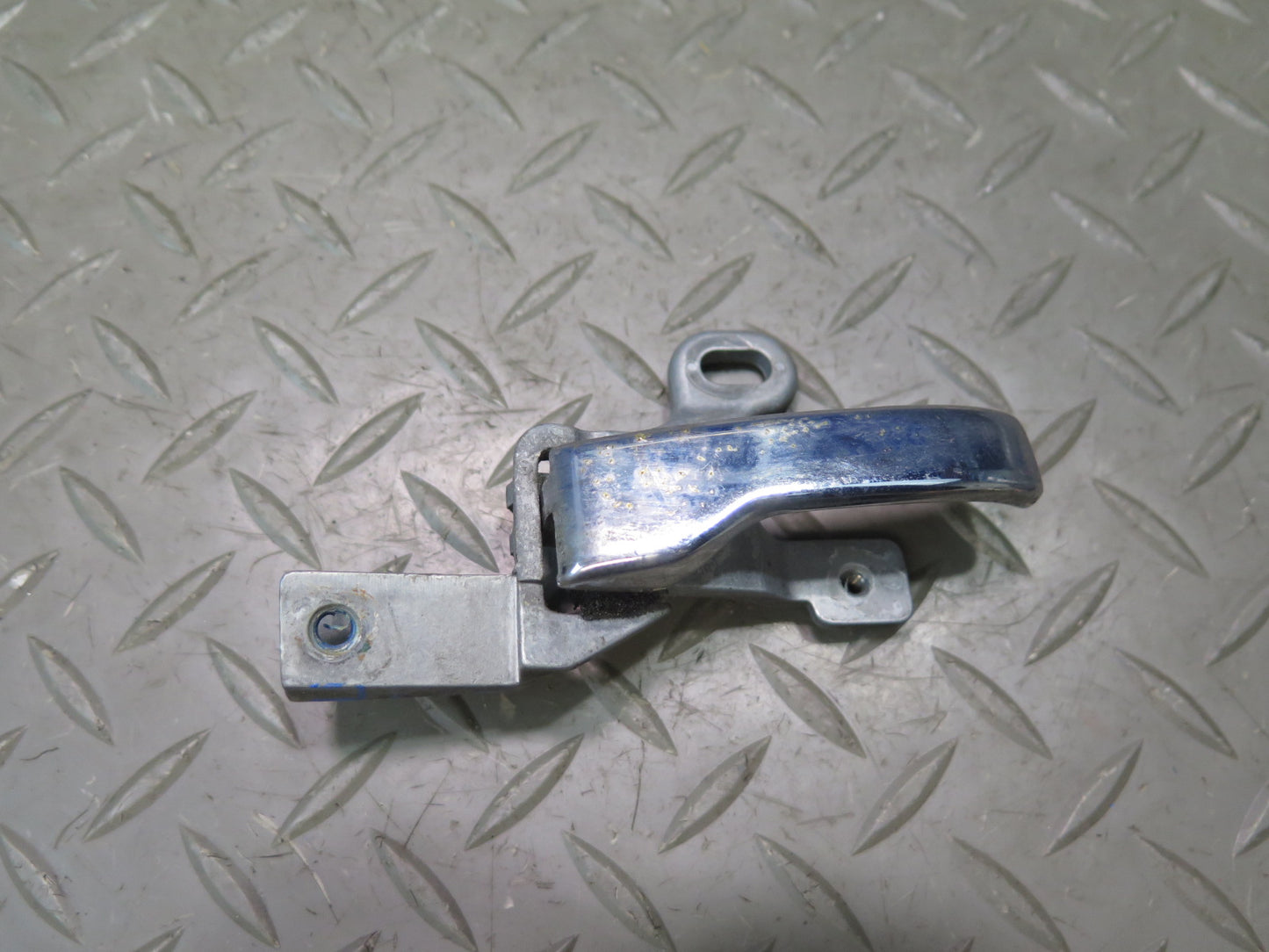 74-85 Mercedes W123 Rear Right Door Interior Handle w Rod 1237600161 OEM
