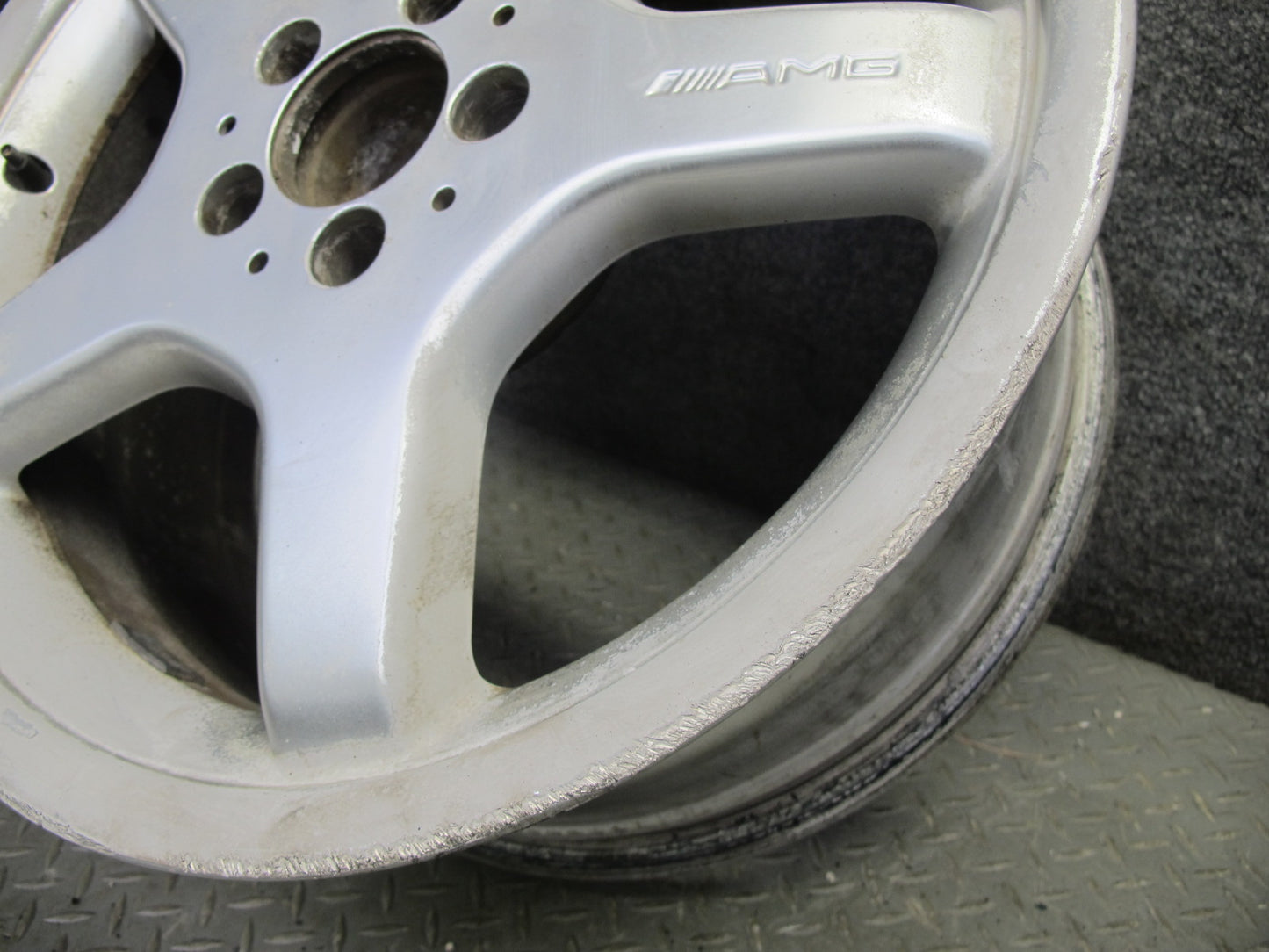 03-06 Mercedes R230 AMG Set of 4 18" R18 Alloy Wheel Rim 18x8.5/9.5J ET30/33 OEM