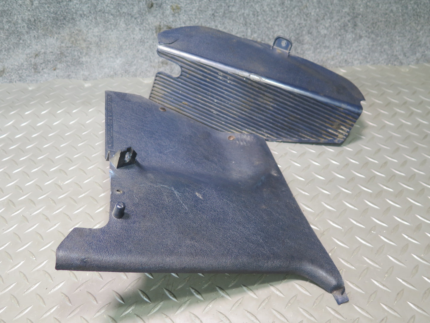 81-85 Mercedes W123 Set of 2 Front Left Lower Kick Foot Trim Cover Panel OEM