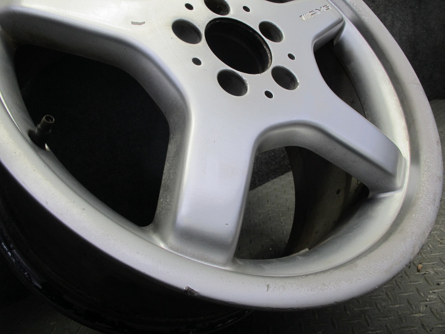 03-06 Mercedes R230 AMG Set of 4 18" R18 Alloy Wheel Rim 18x8.5/9.5J ET30/33 OEM