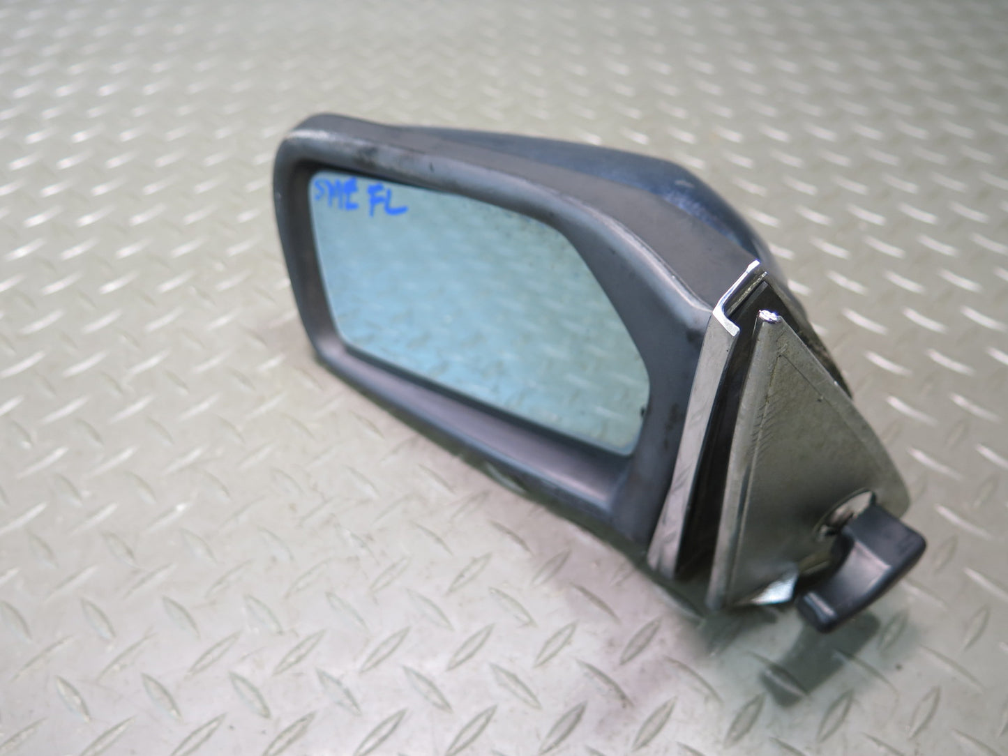 77-83 Mercedes W123 240D Front Left Door Exterior Side View Mirror OEM