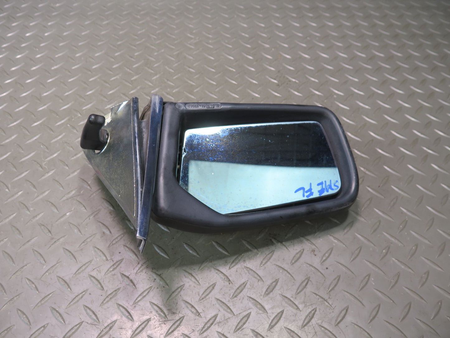 77-83 Mercedes W123 240D Front Left Door Exterior Side View Mirror OEM