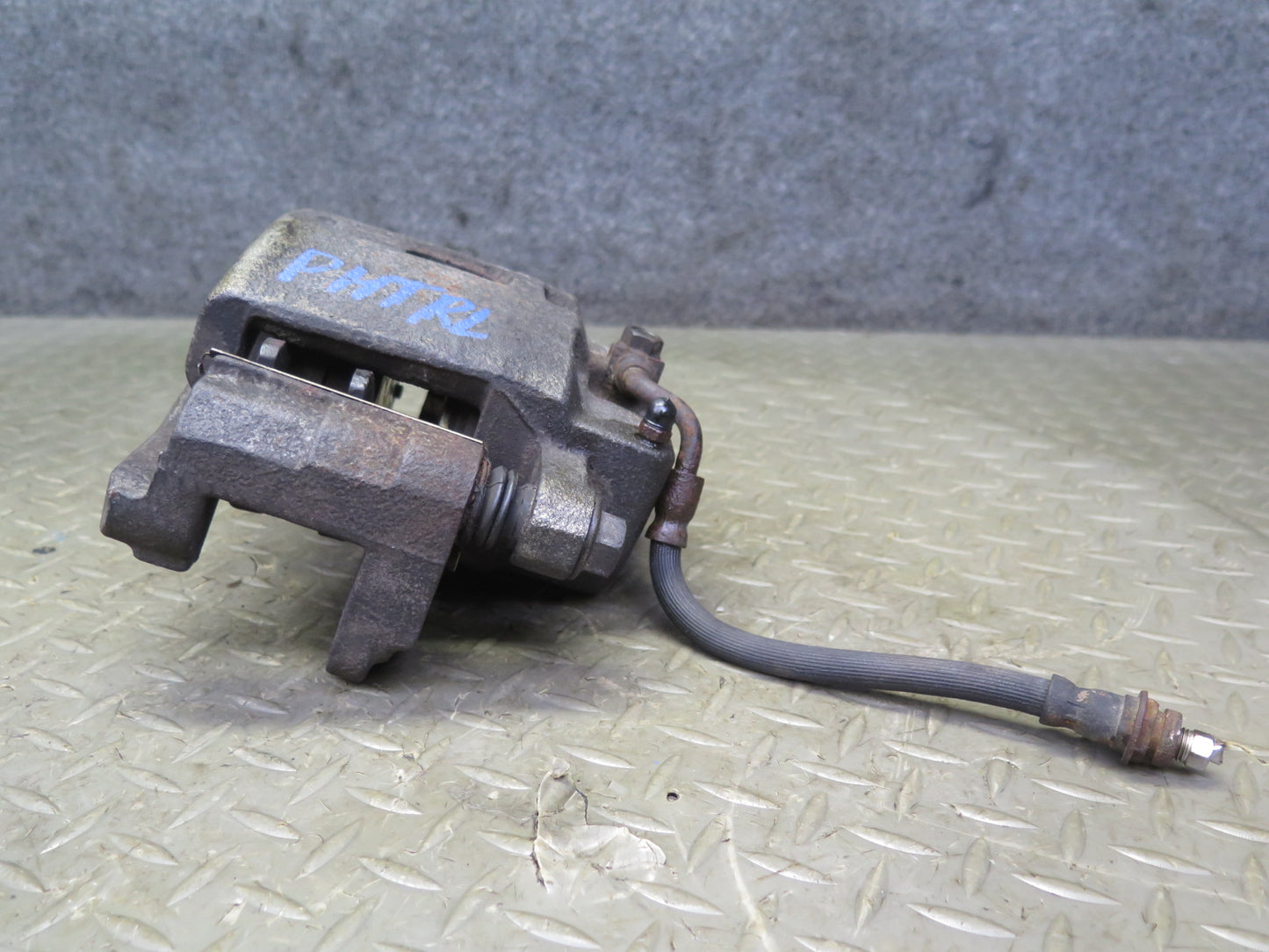 2003-2009 Hummer H2 AWD Rear Left & Right Side Brake Caliper Set of 2