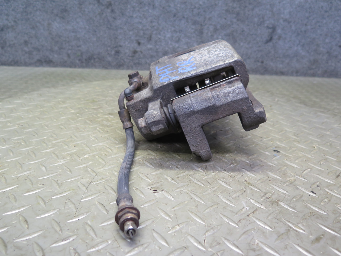 2003-2009 Hummer H2 AWD Rear Left & Right Side Brake Caliper Set of 2