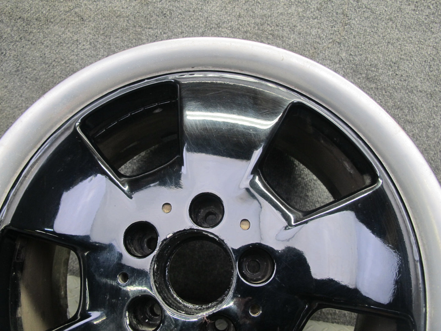 94-02 Mercedes R129 Sl-class  Alloy R17" Wheel Rim 17x8.25 ET34 1294011202 OEM