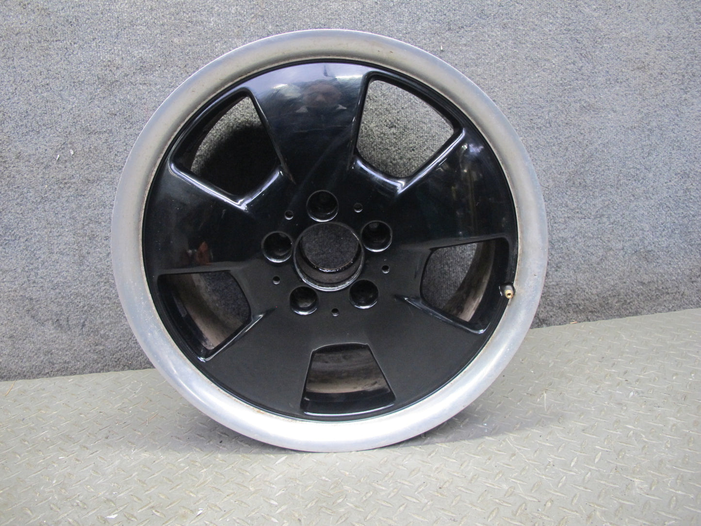 94-02 Mercedes R129 Sl-class  Alloy R17" Wheel Rim 17x8.25 ET34 1294011202 OEM