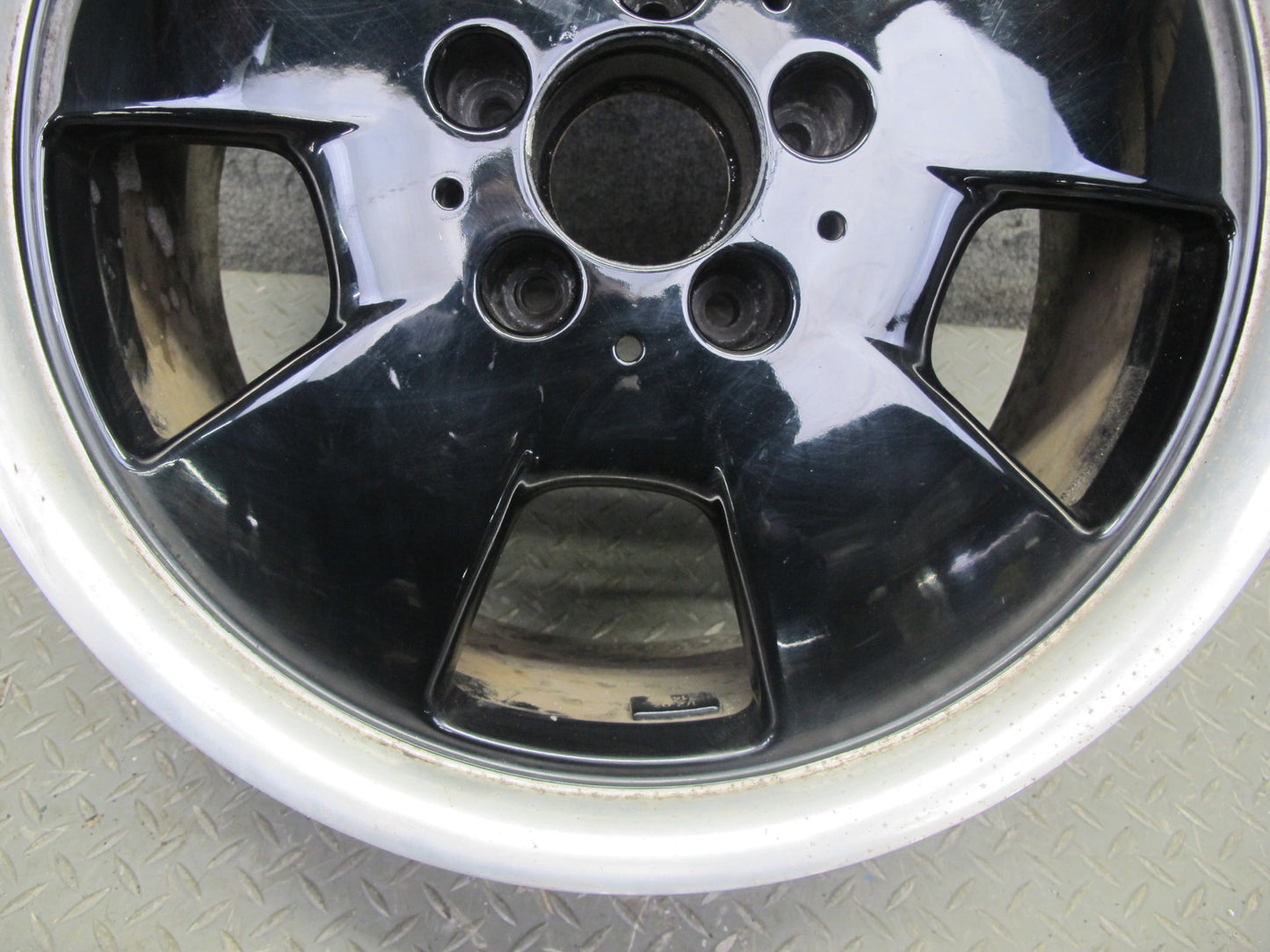 94-02 Mercedes R129 Sl-class  Alloy R17" Wheel Rim 17x8.25 ET34 1294011202 OEM