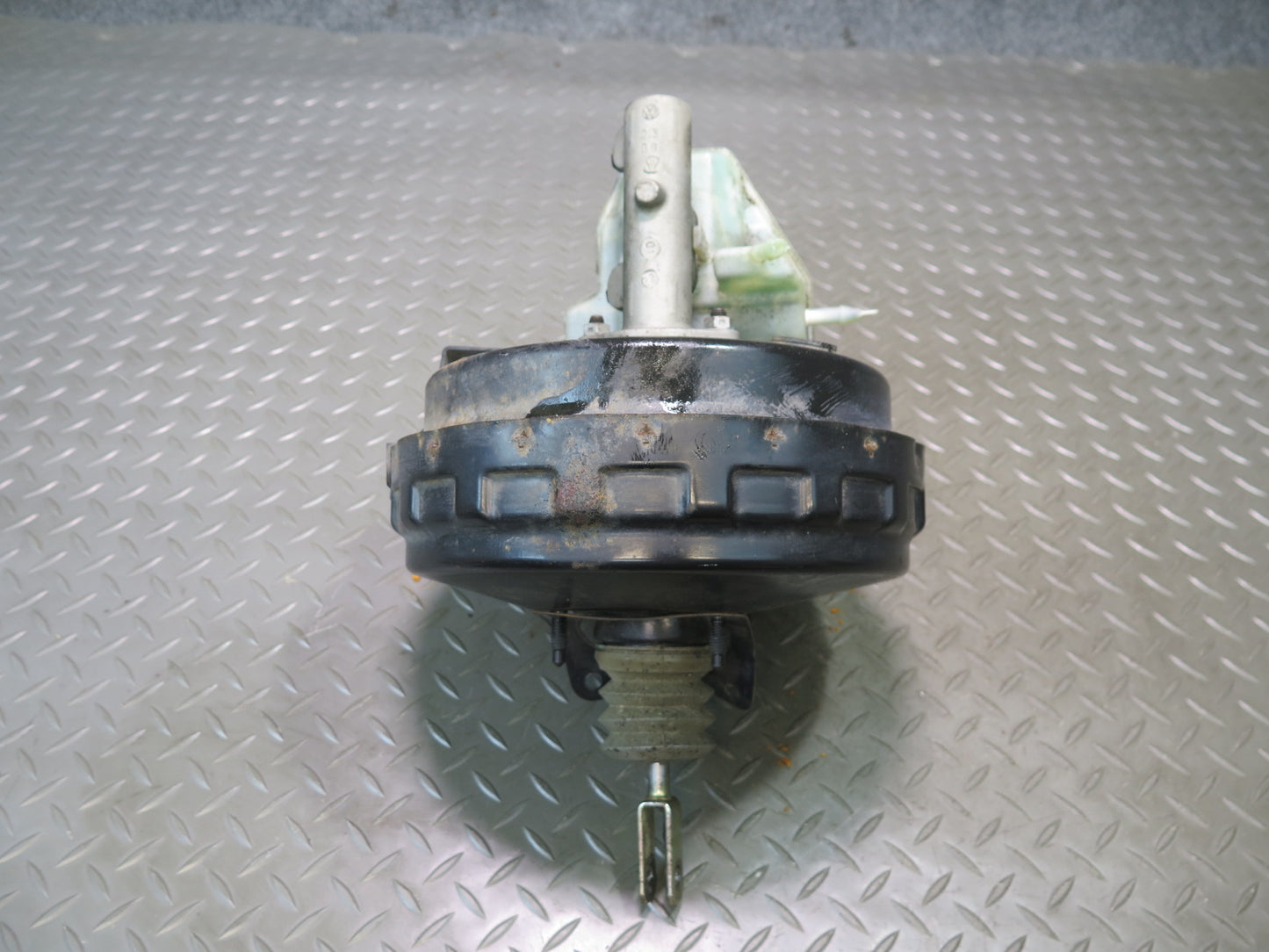 99-03 VW Eurovan T4 Brake Master Cylinder Booster Fluid Reservoir OEM