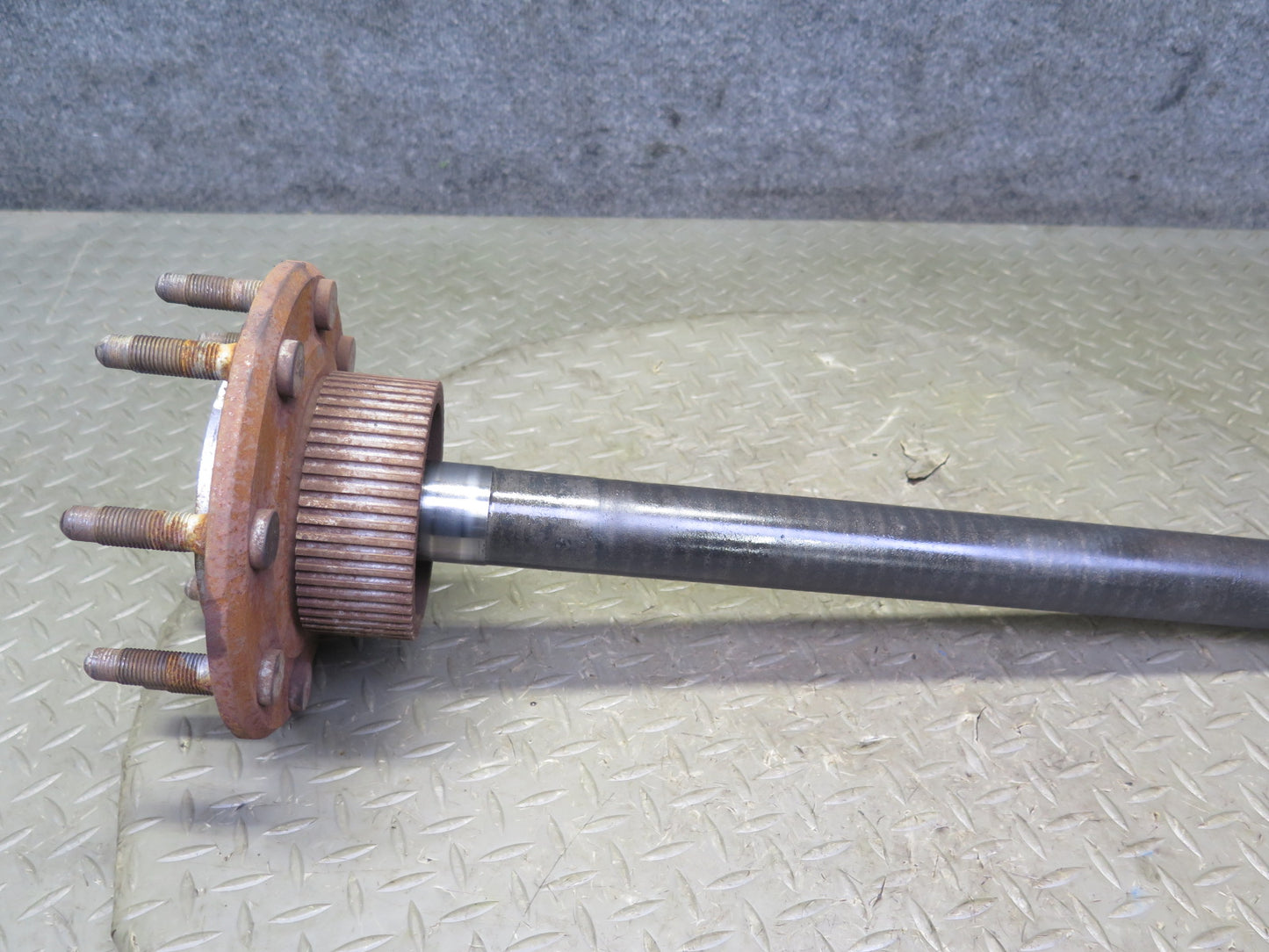 2003-2007 Hummer H2 AWD Rear Right Passenger Side Suspension Axle Shaft