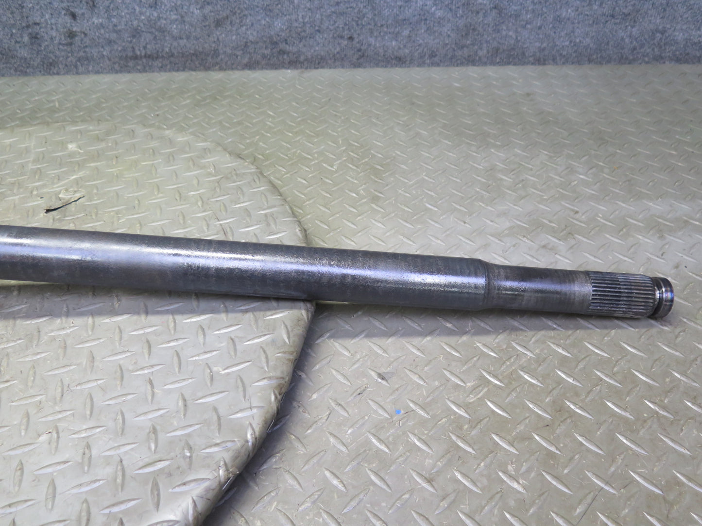 2003-2007 Hummer H2 AWD Rear Right Passenger Side Suspension Axle Shaft