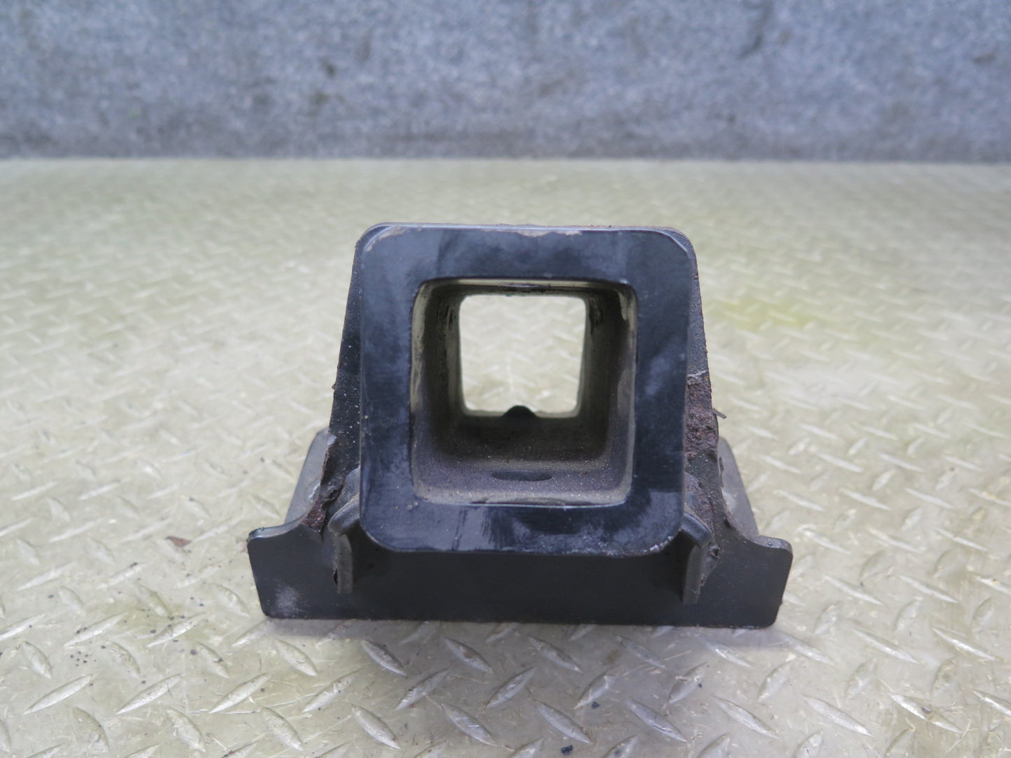 2003-2007 Hummer H2 Front TOW Towing Hook Hitch
