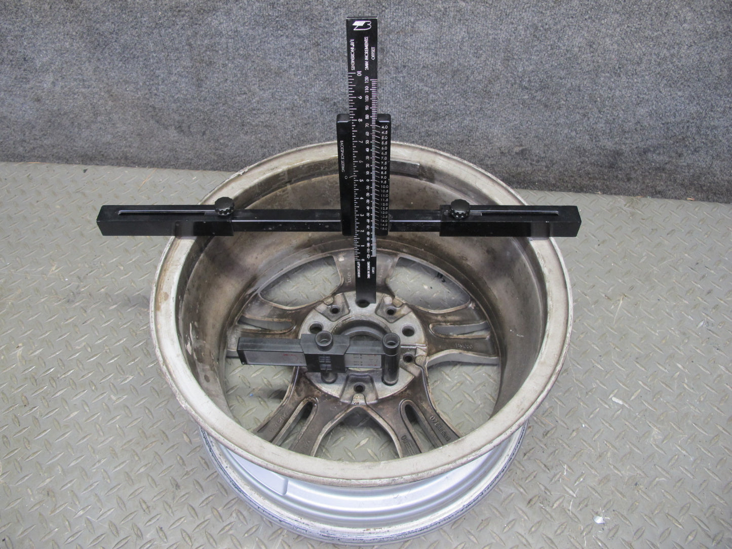 08-11 BMW E90 E91 328i Style 268 Alloy Wheel R16" Rim 16x7J ET31 6780907 OEM
