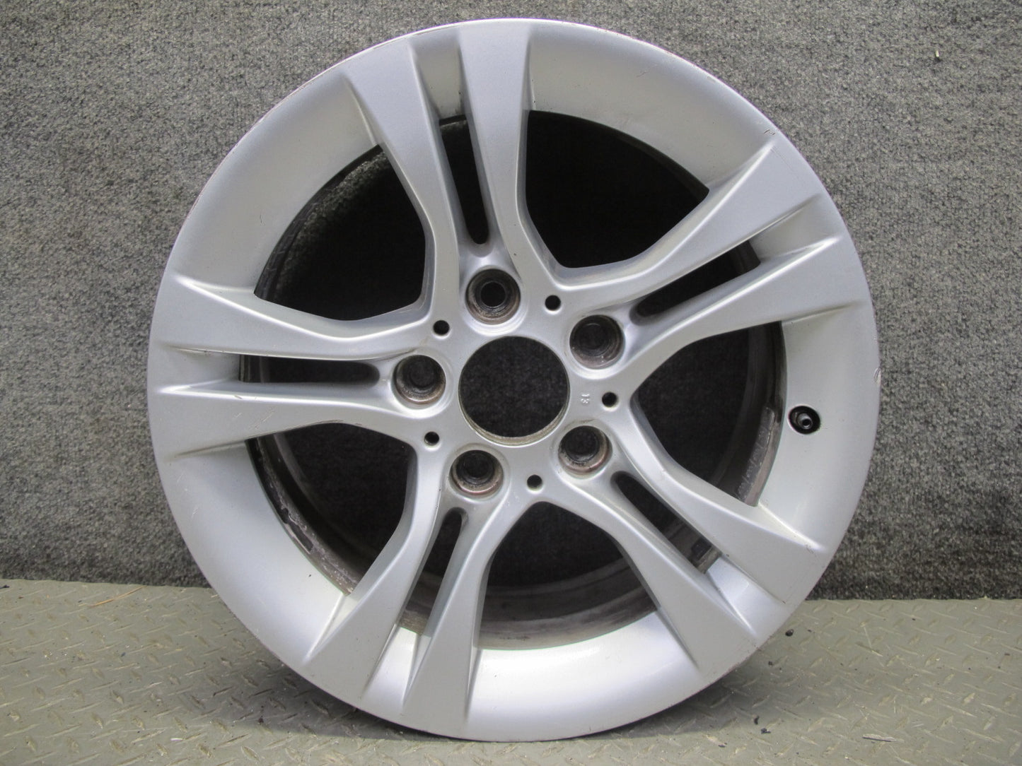 08-11 BMW E90 E91 328i Style 268 Alloy Wheel R16" Rim 16x7J ET31 6780907 OEM