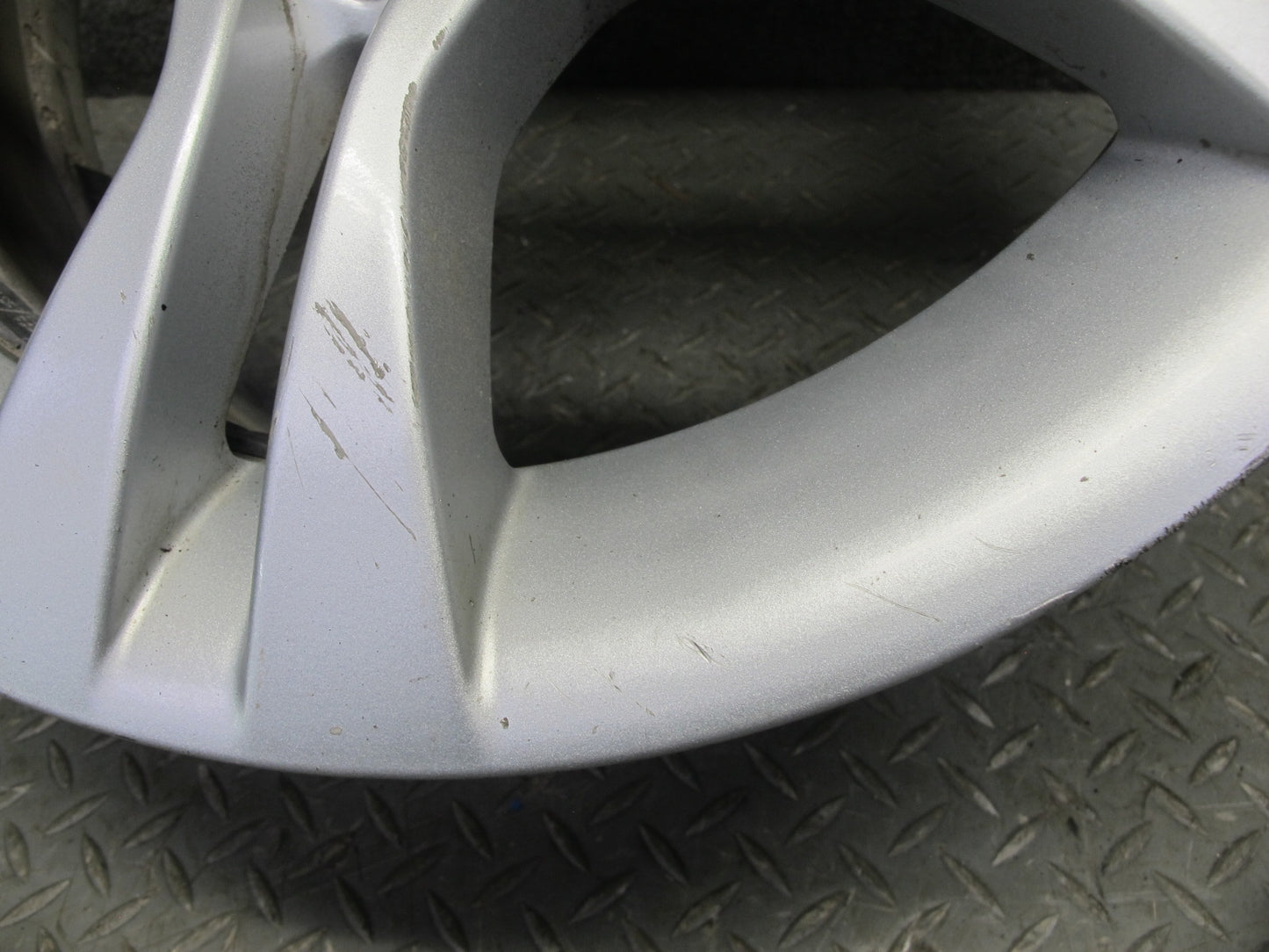 08-11 BMW E90 E91 328i Style 268 Alloy Wheel R16" Rim 16x7J ET31 6780907 OEM