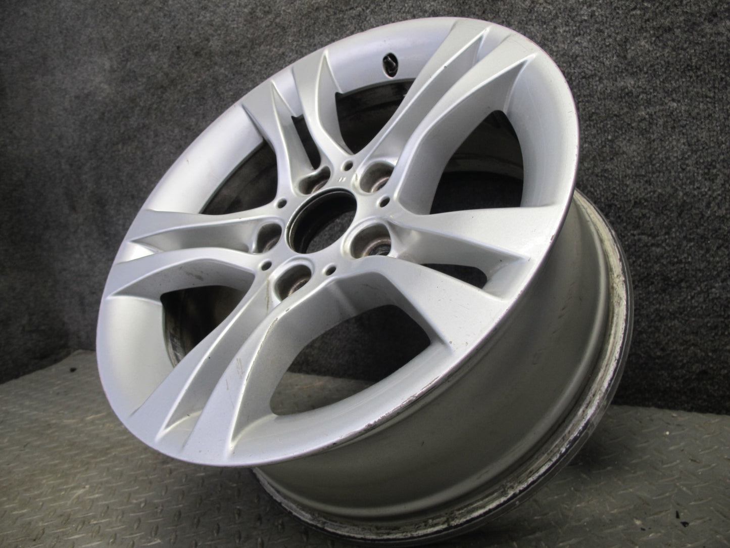 08-11 BMW E90 E91 328i Style 268 Alloy Wheel R16" Rim 16x7J ET31 6780907 OEM