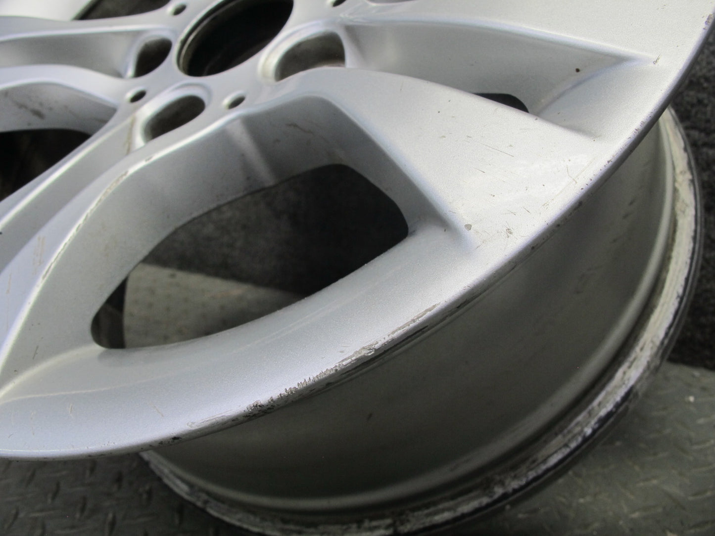 08-11 BMW E90 E91 328i Style 268 Alloy Wheel R16" Rim 16x7J ET31 6780907 OEM