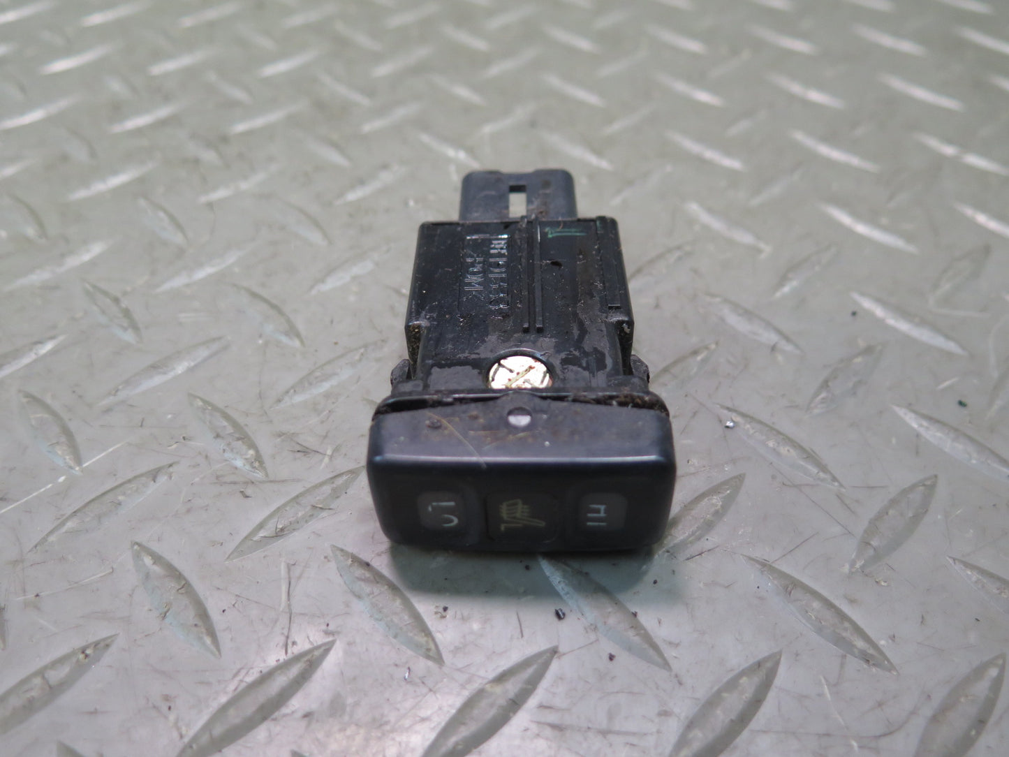 2003-2007 Lexus UZJ100L LX470 Left Heated Seat Heater Button Switch