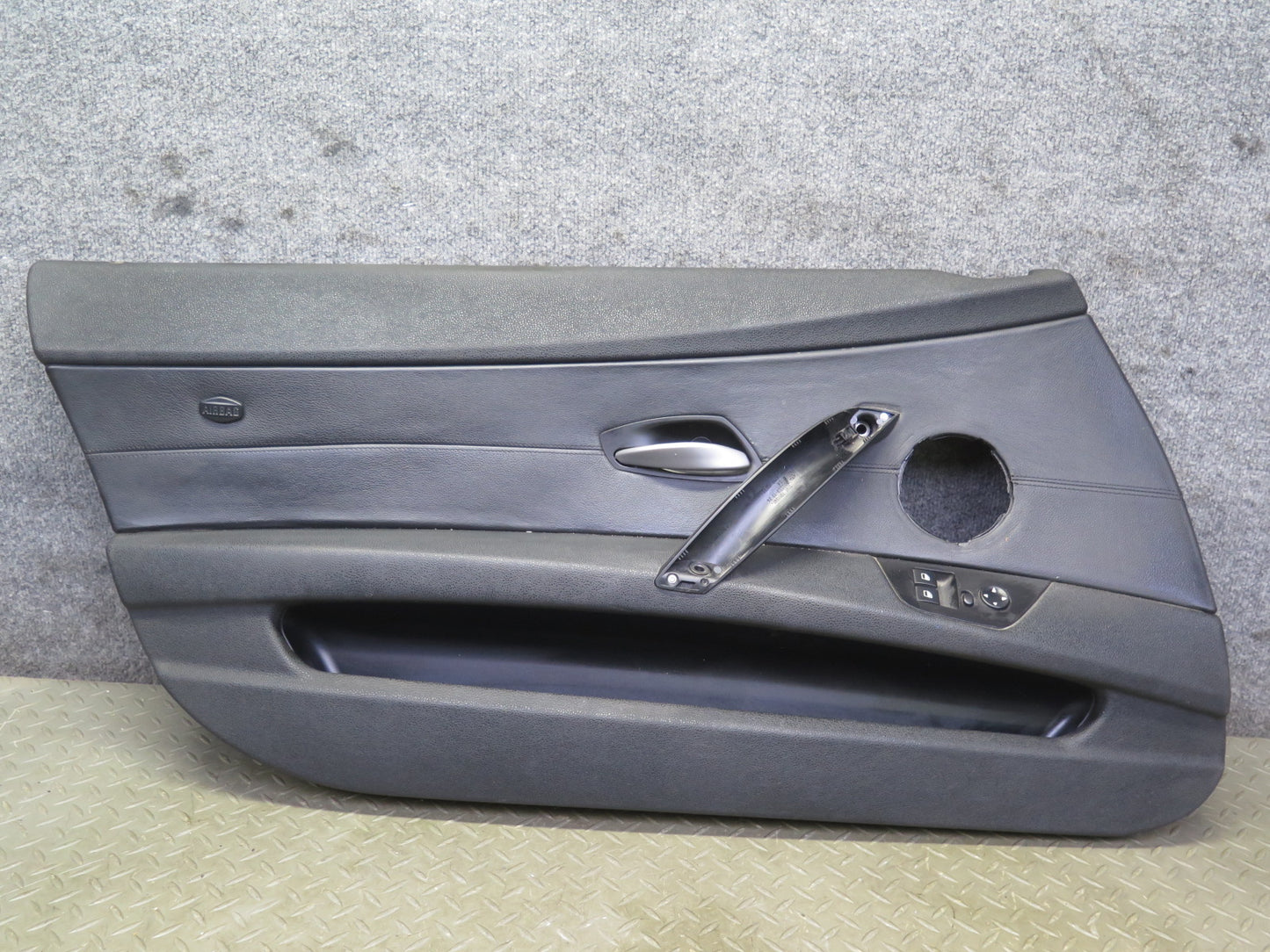 06-08 BMW E85 Z4 Front Left Interior Door Panel w Window Mirror Switch Black OEM