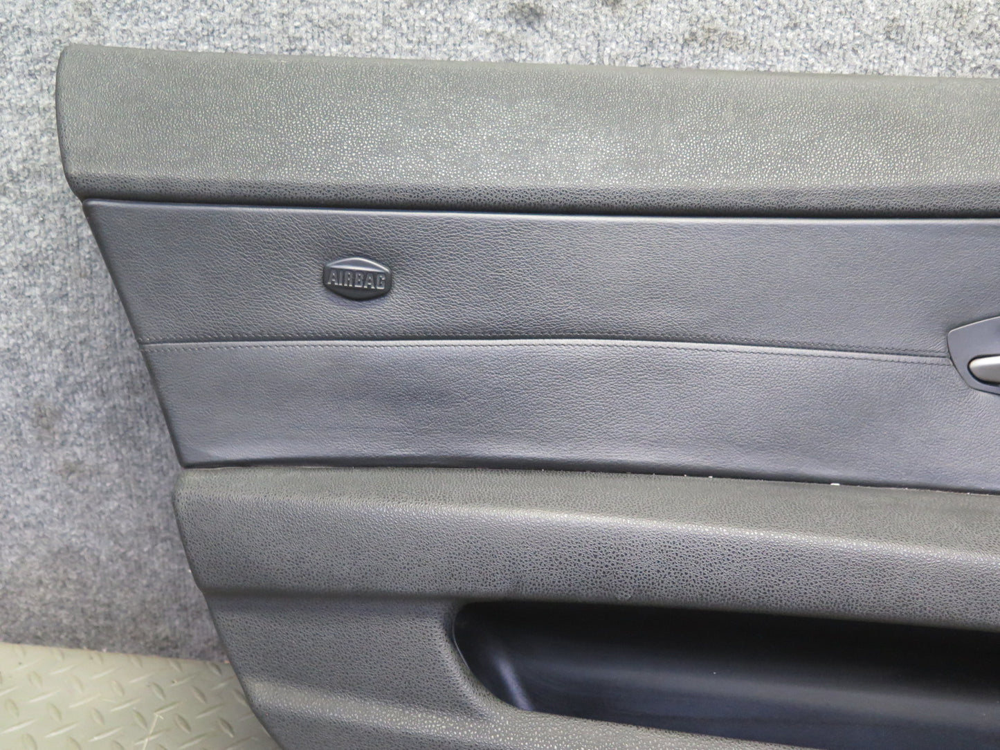 06-08 BMW E85 Z4 Front Left Interior Door Panel w Window Mirror Switch Black OEM