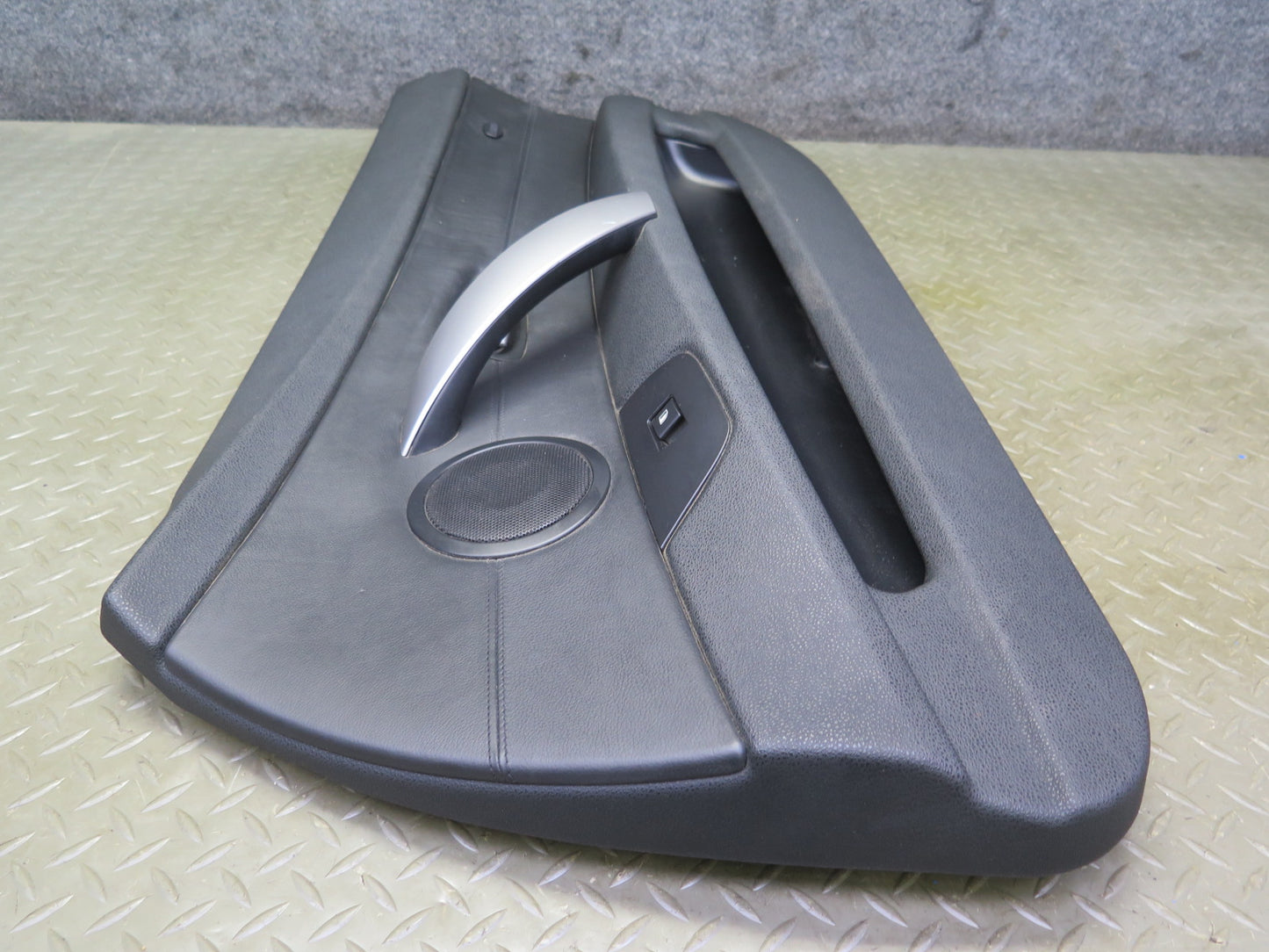 06-08 BMW E85 Z4 Front Right Interior Door Panel w Window Switch Black OEM