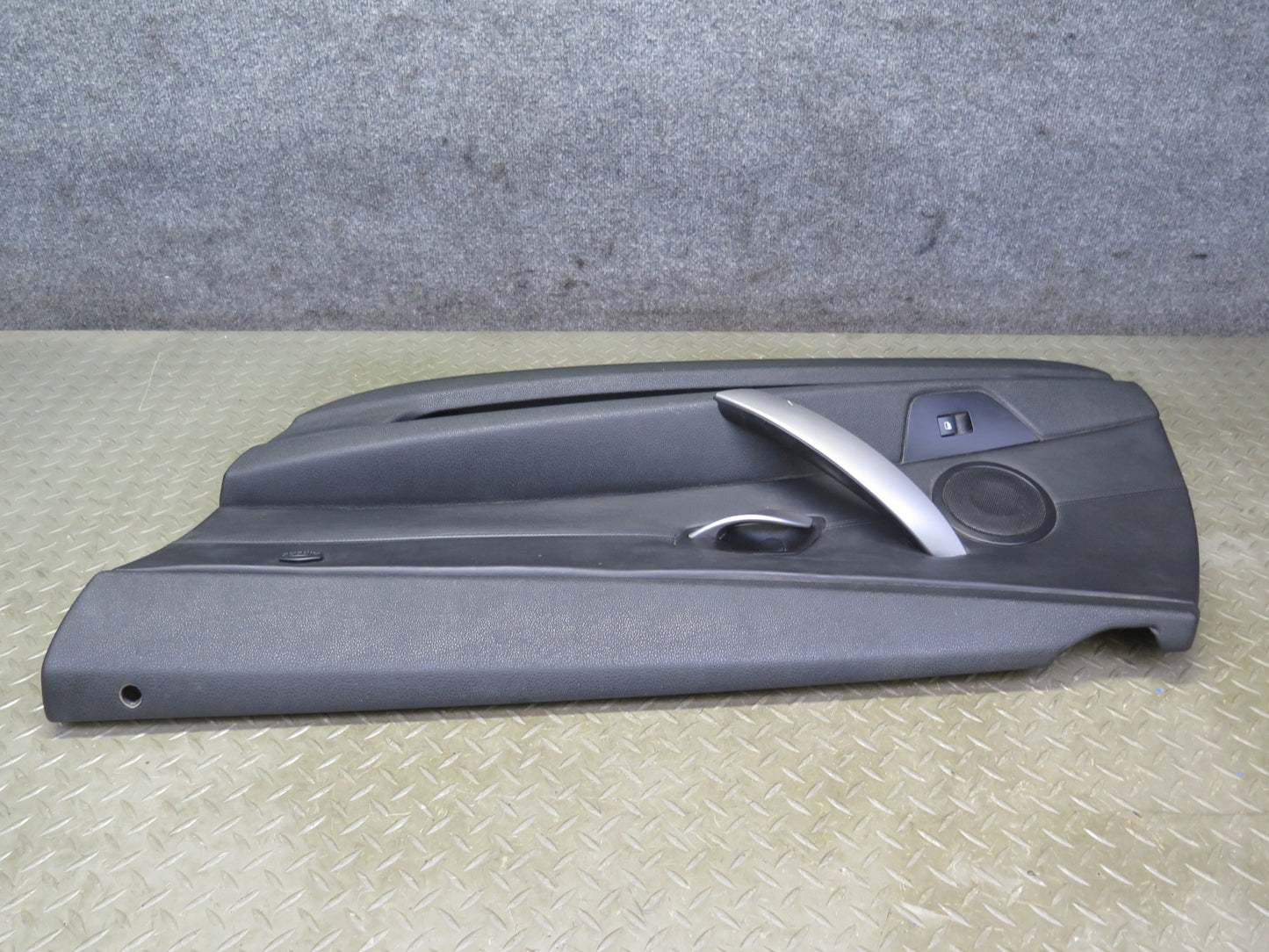 06-08 BMW E85 Z4 Front Right Interior Door Panel w Window Switch Black OEM